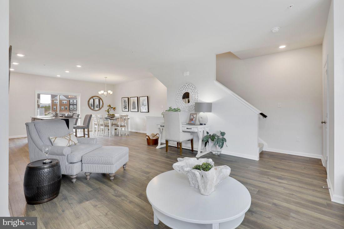 MAGNOLIA LANDING - Residential