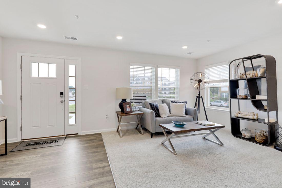 MAGNOLIA LANDING - Residential