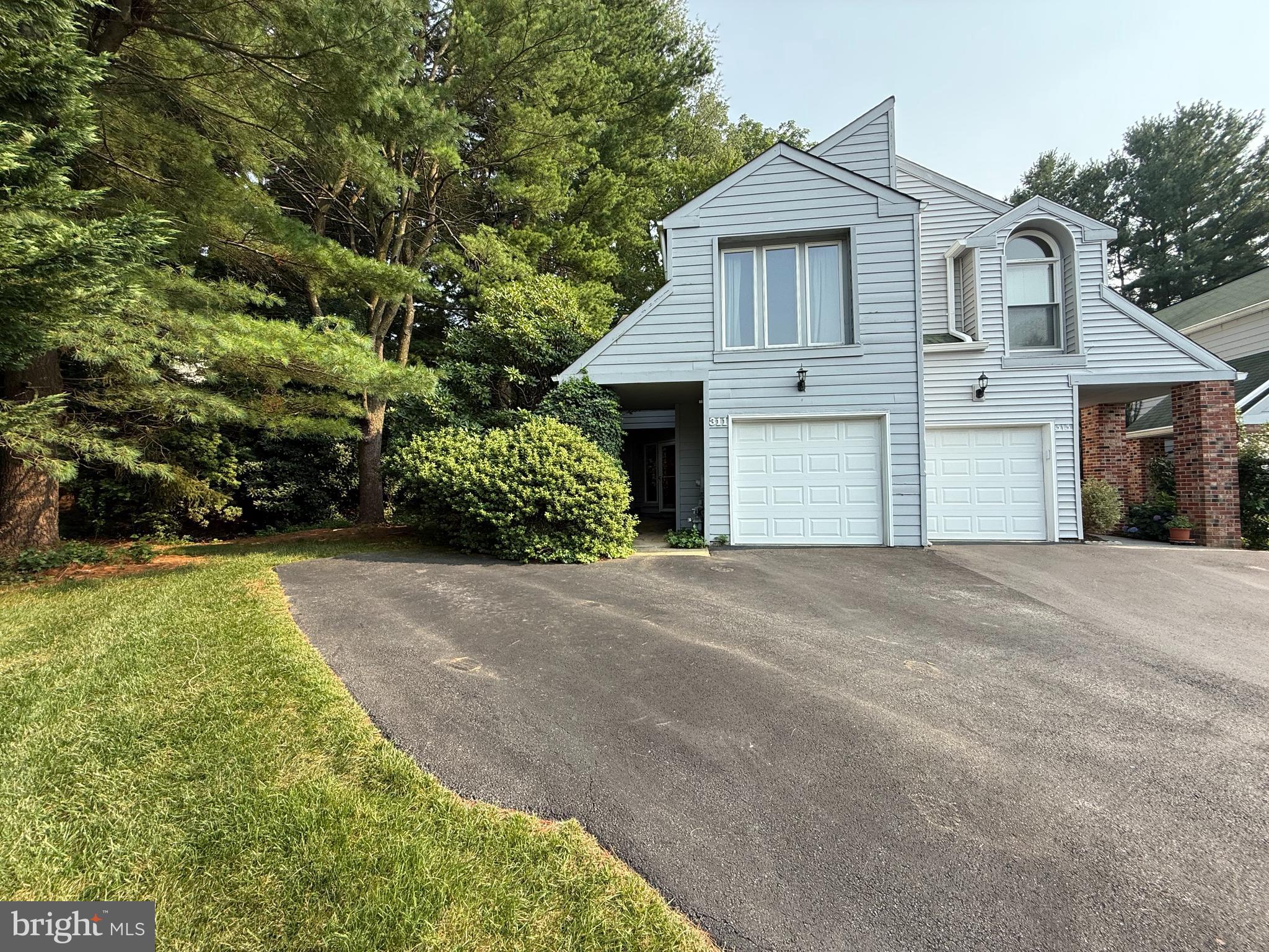 THE RIDGE - Residential