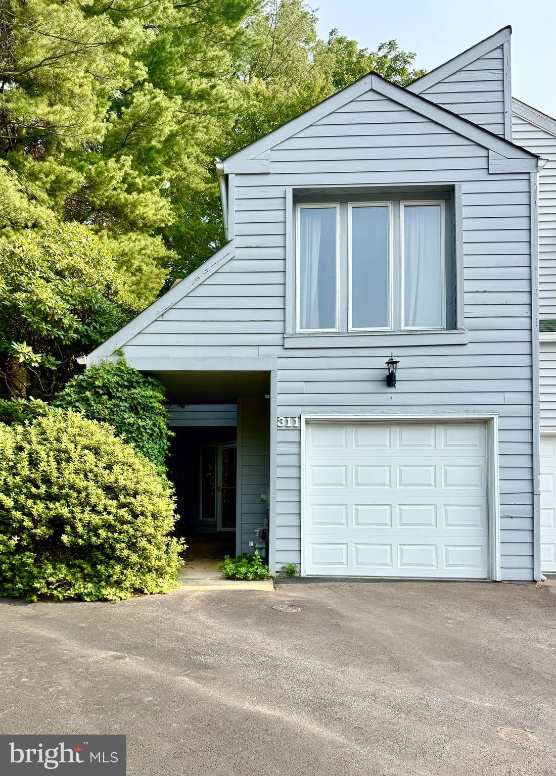 THE RIDGE - Residential
