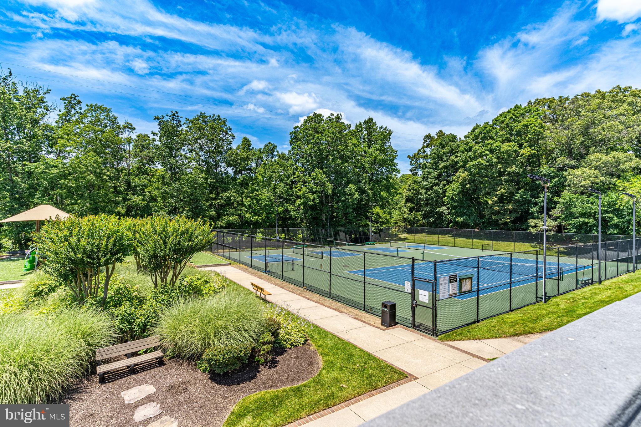 KINGSTOWNE - Residential Lease