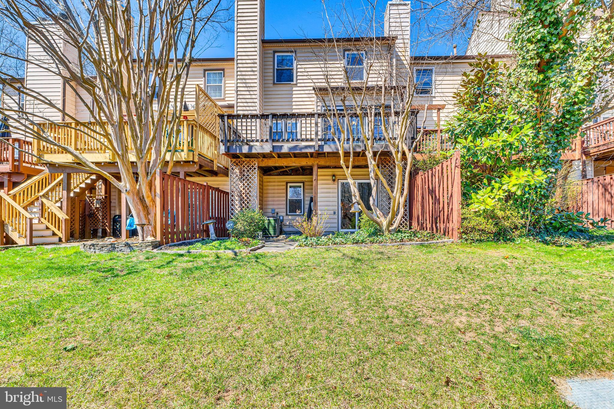 KINGSTOWNE - Residential Lease