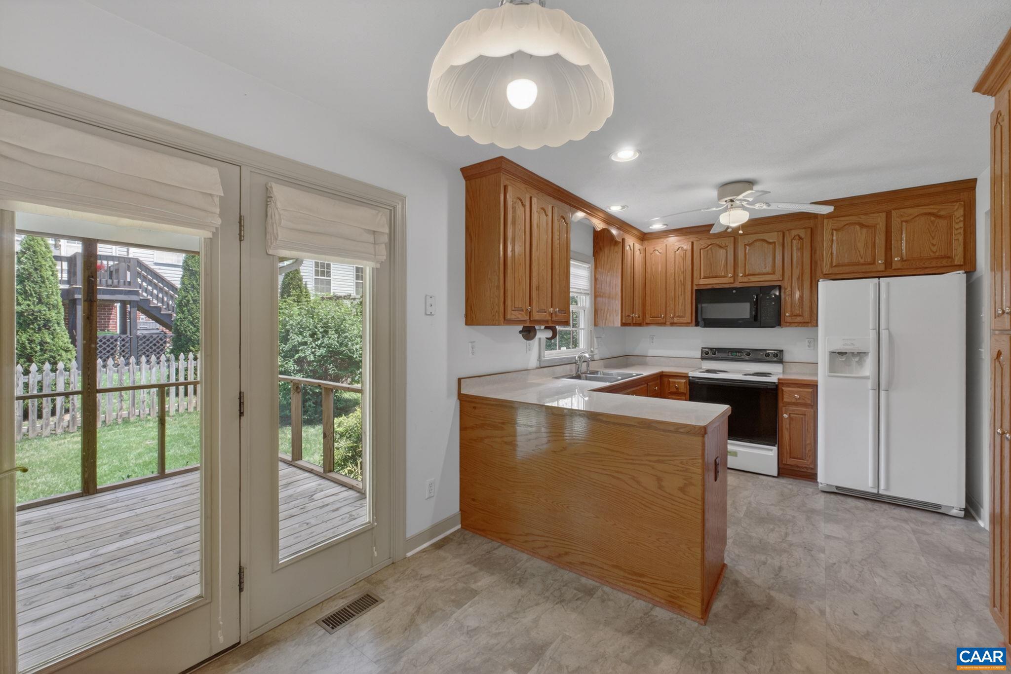 REDFIELDS - Residential