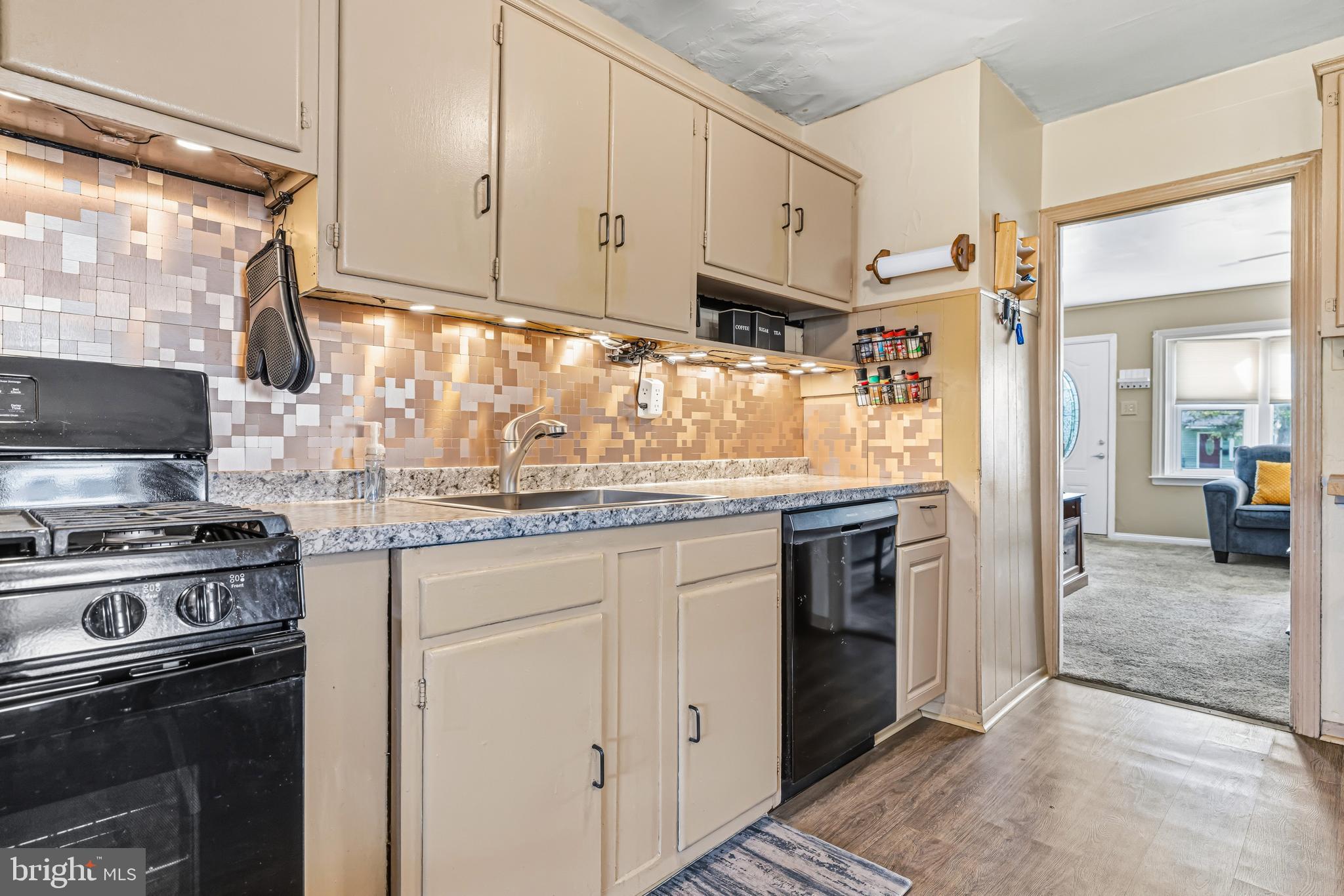 WILLOW RIDGE - Residential