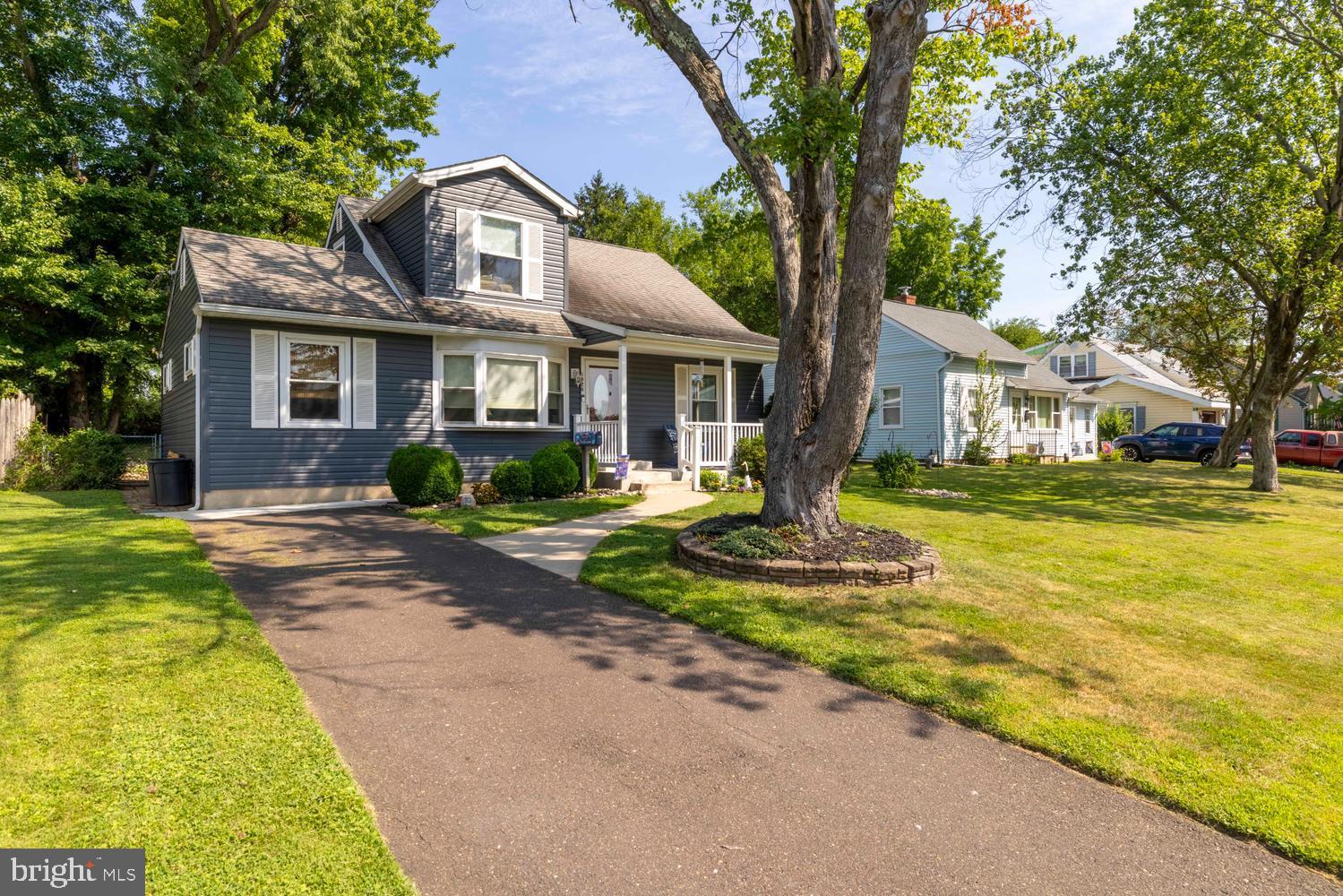 WILLOW RIDGE - Residential