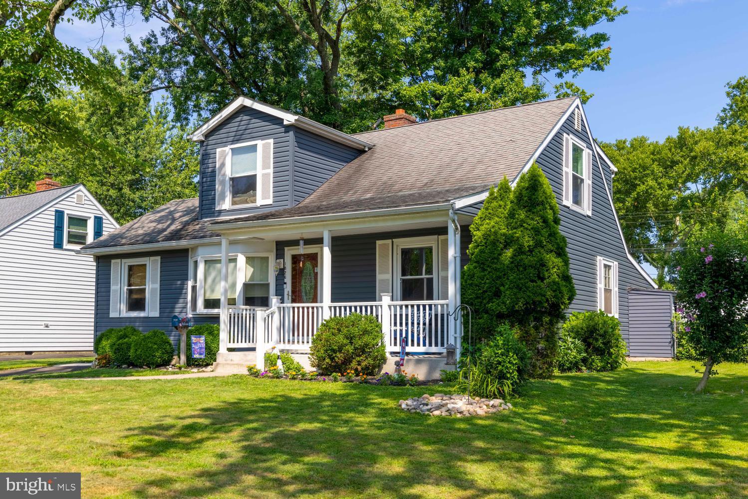 WILLOW RIDGE - Residential