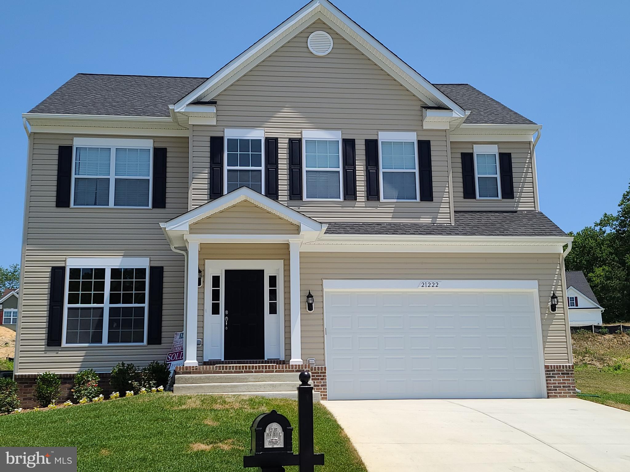 ELIZABETH HILLS - Residential
