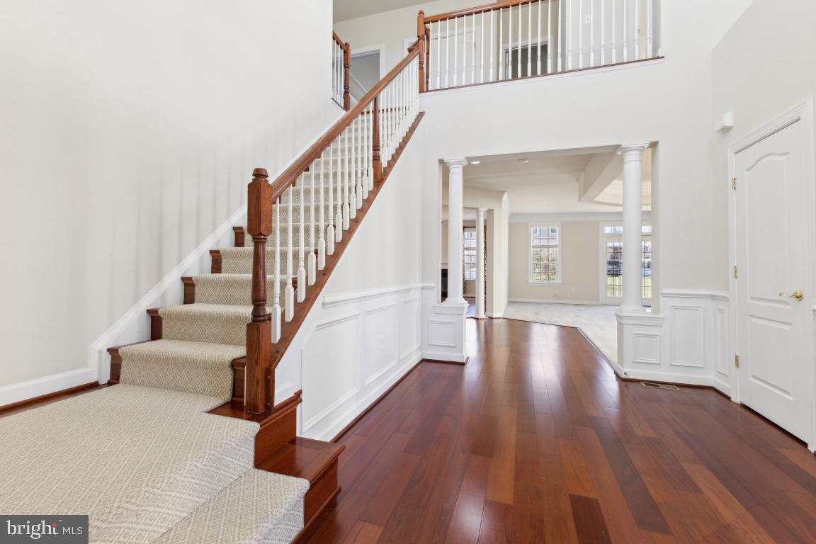 NEW BRISTOW VILLAGE - Residential