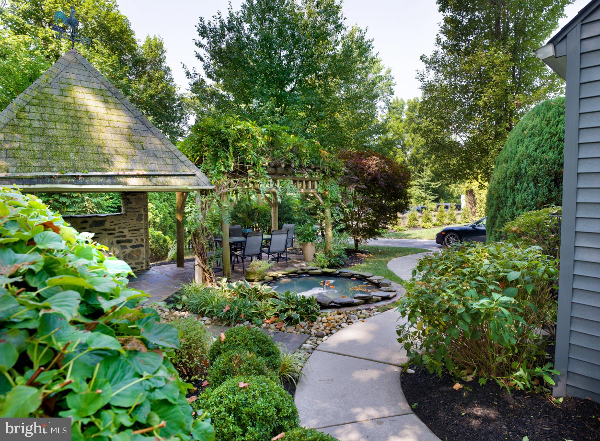 GREEN HILL - Residential