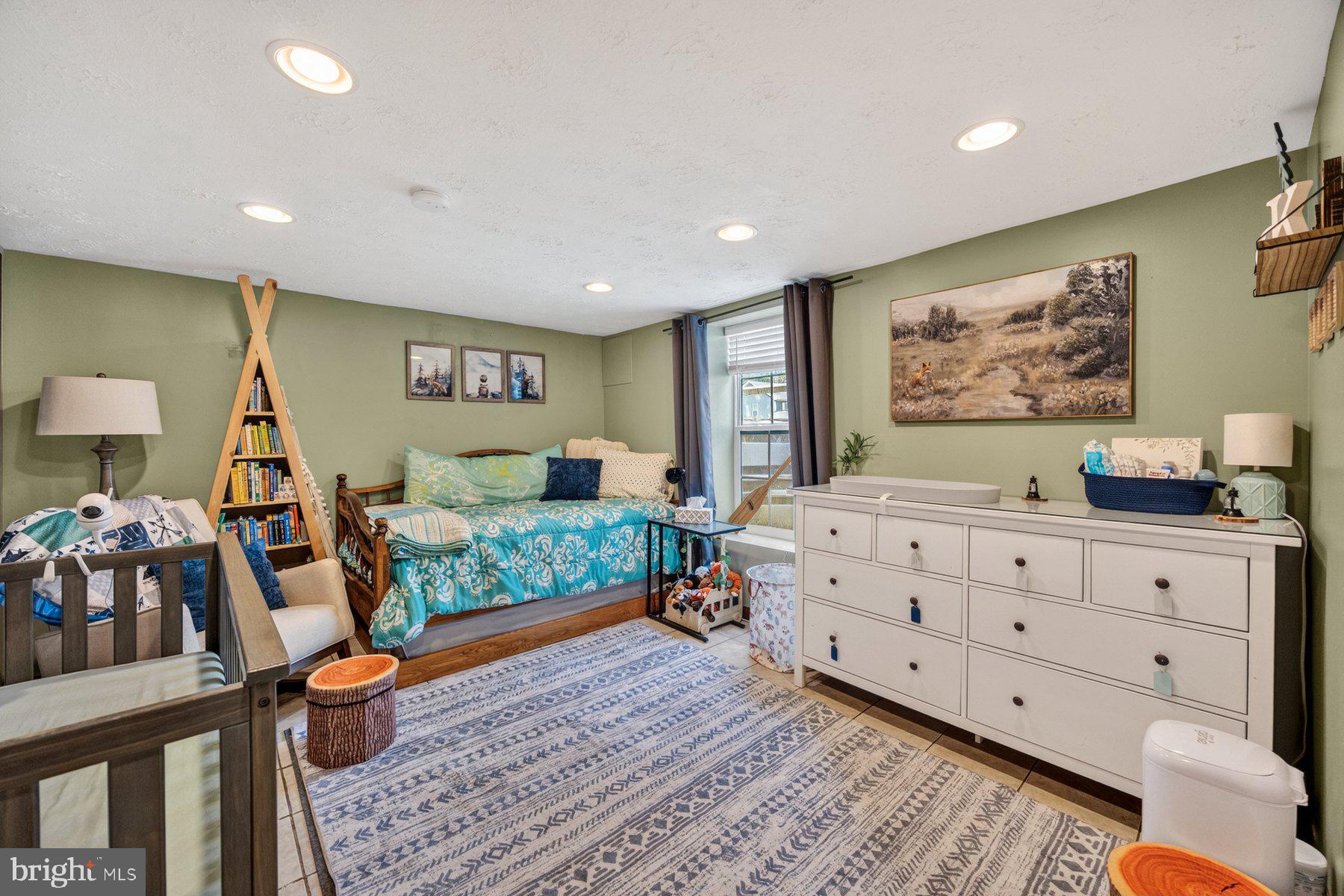 SULPHUR SPRING HEIGHTS - Residential