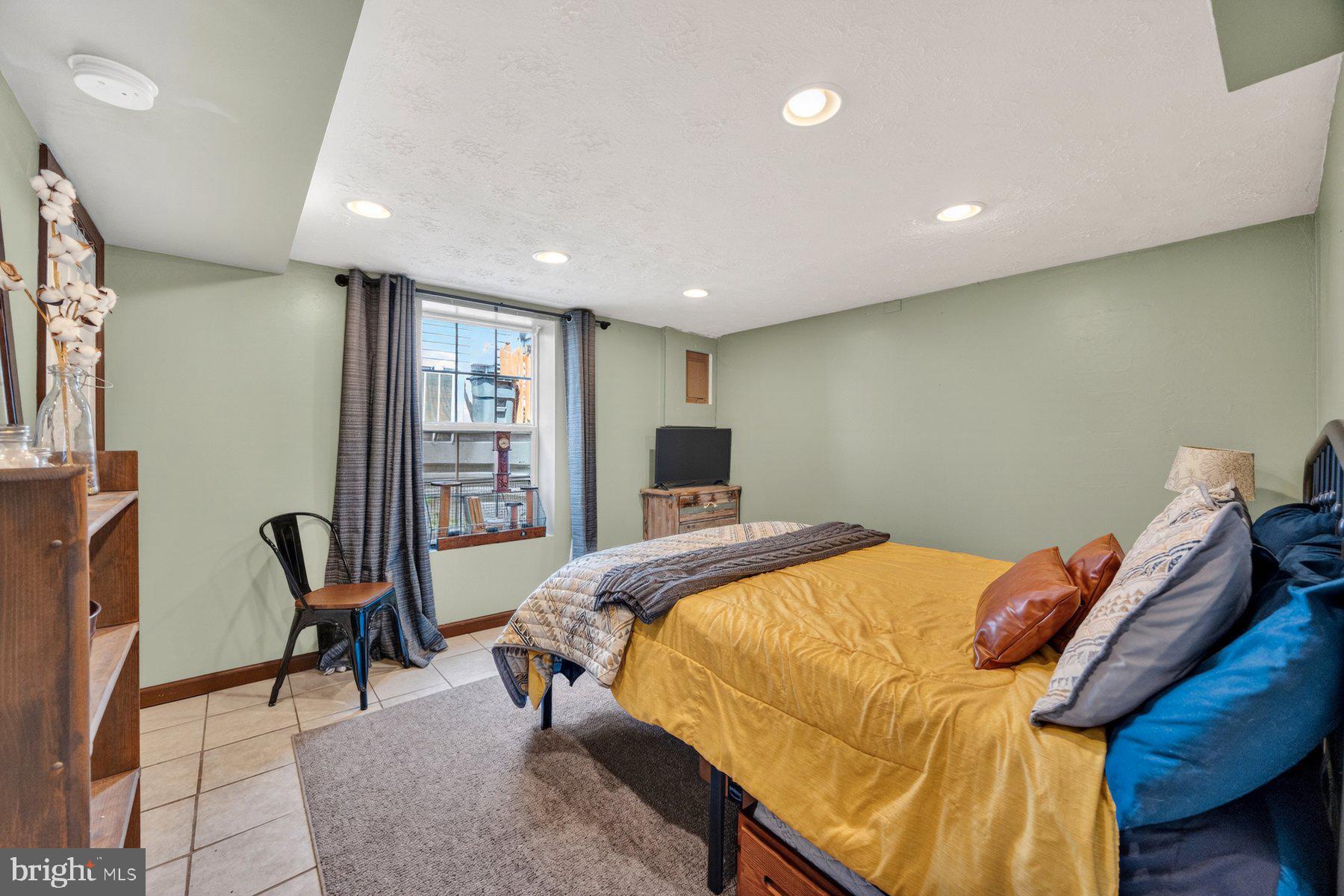SULPHUR SPRING HEIGHTS - Residential