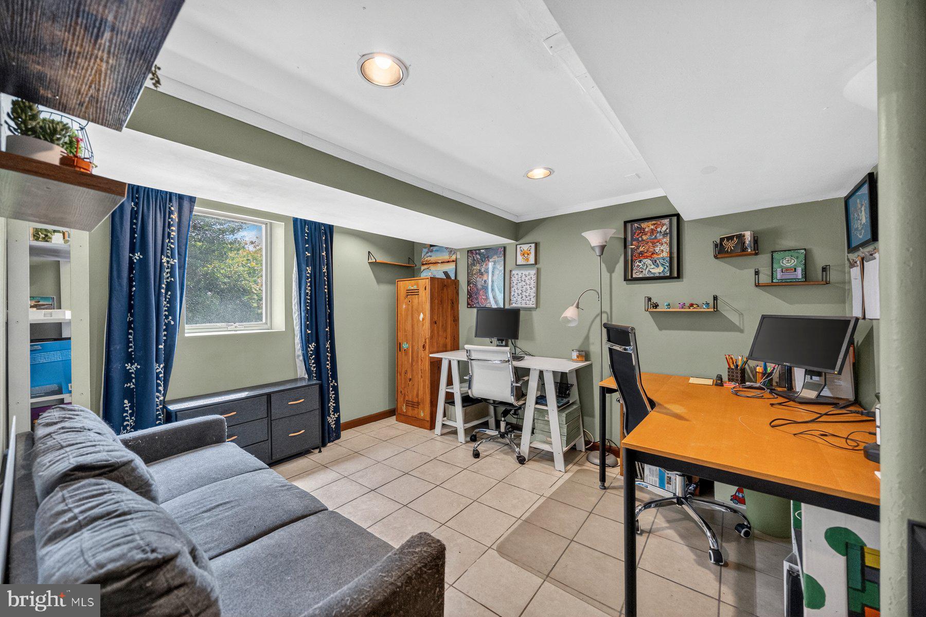 SULPHUR SPRING HEIGHTS - Residential
