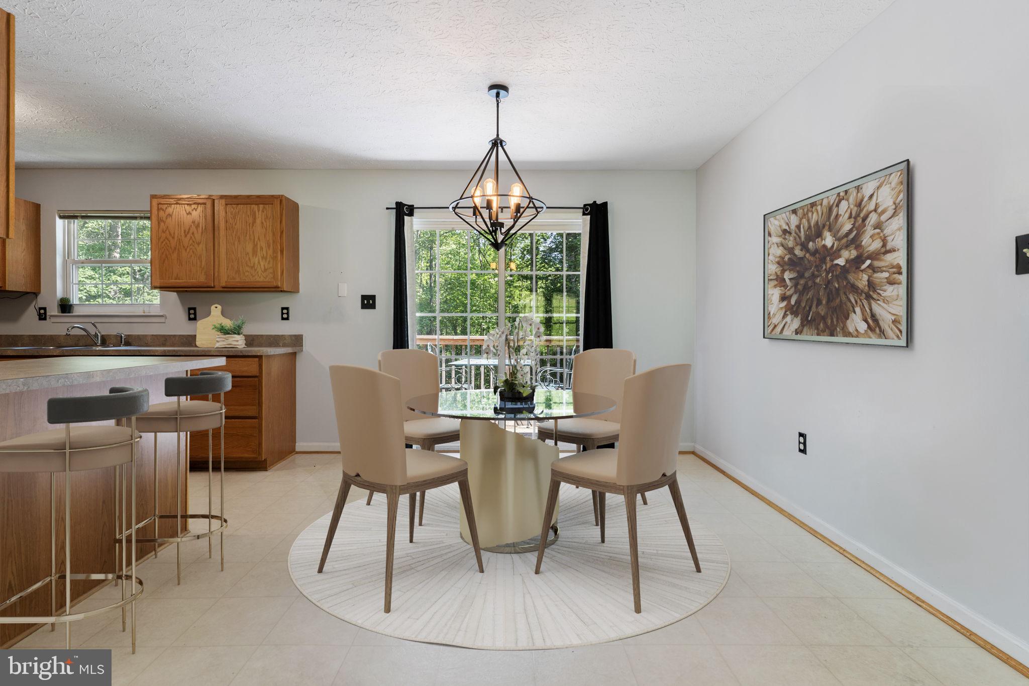 BEVERLY ESTATES - Residential