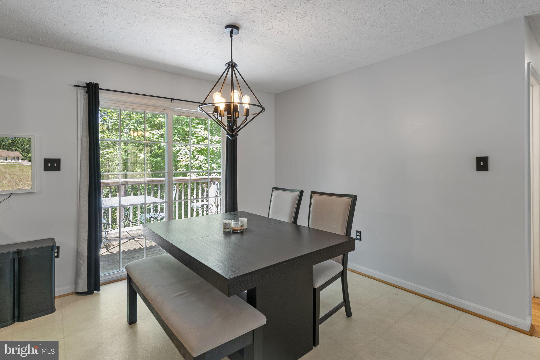 BEVERLY ESTATES - Residential