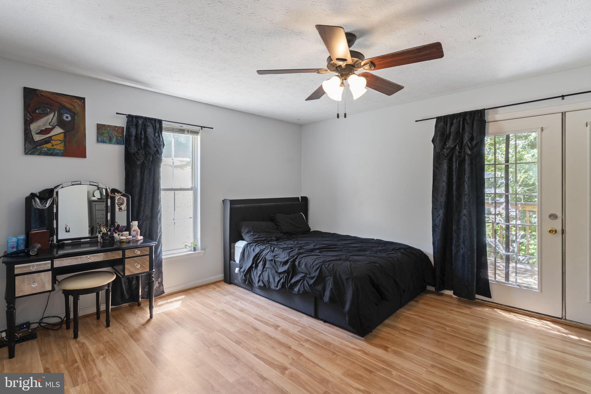 BEVERLY ESTATES - Residential
