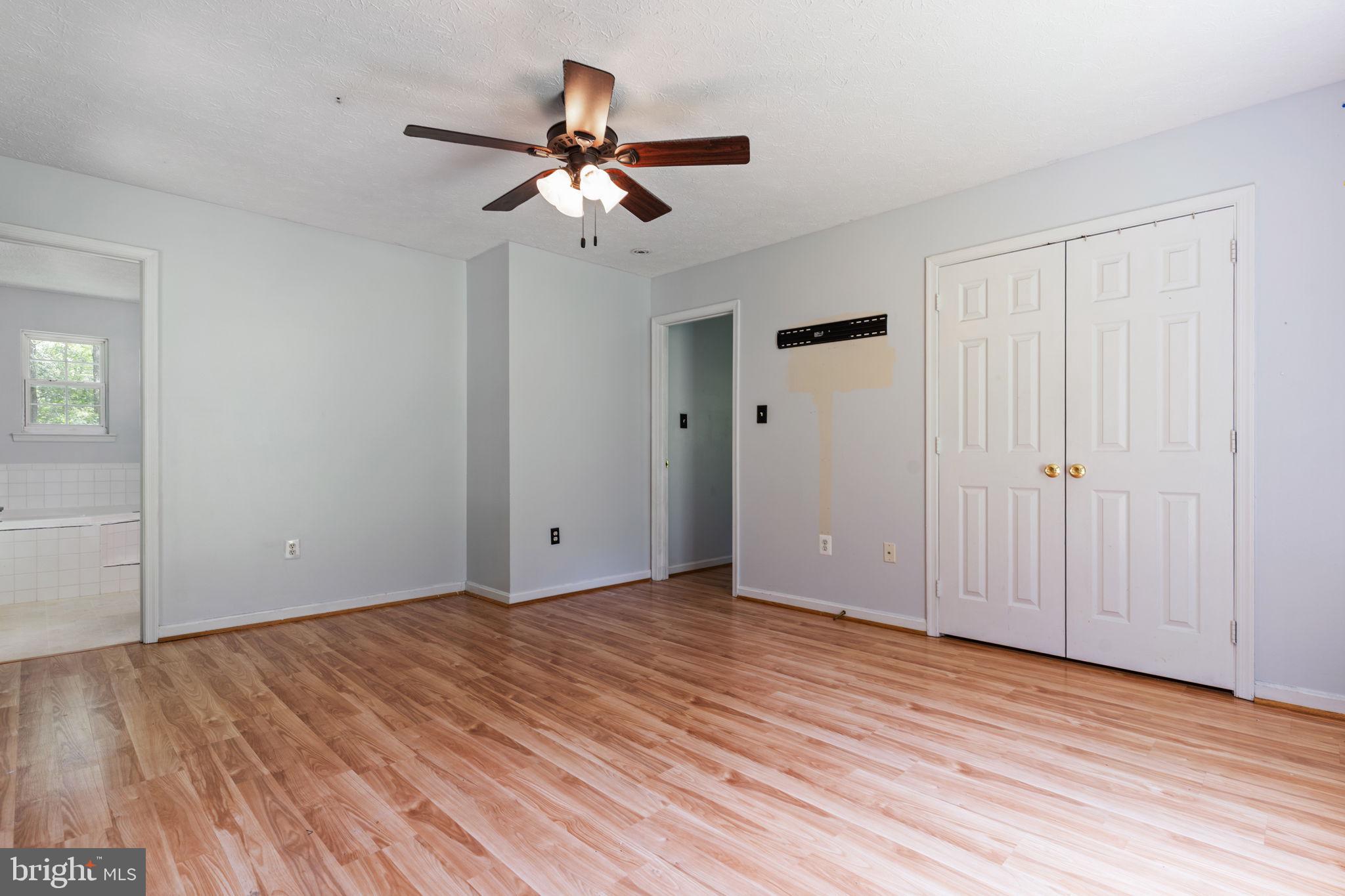 BEVERLY ESTATES - Residential