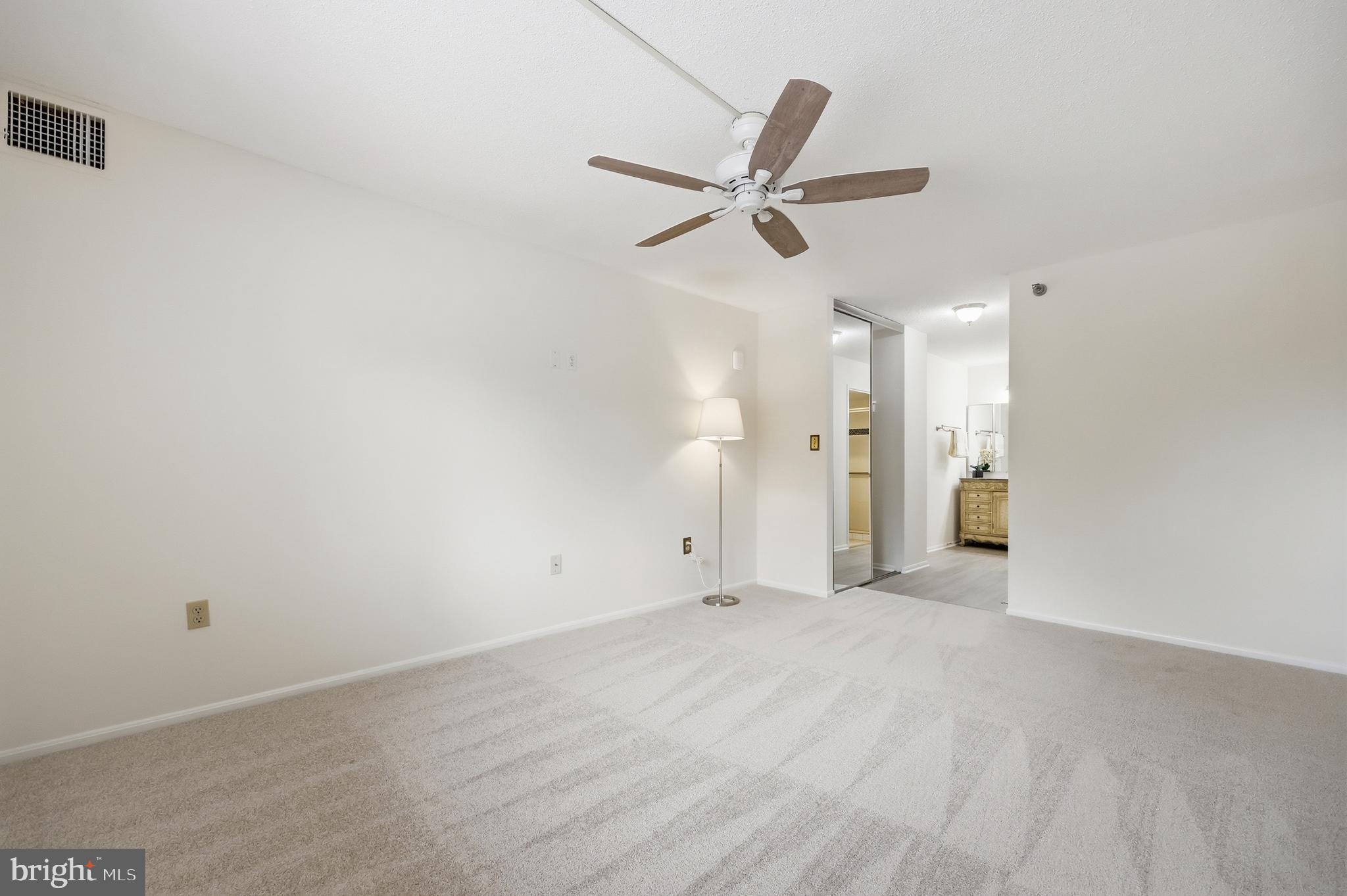 GREENS AT LEISURE WORLD - Residential
