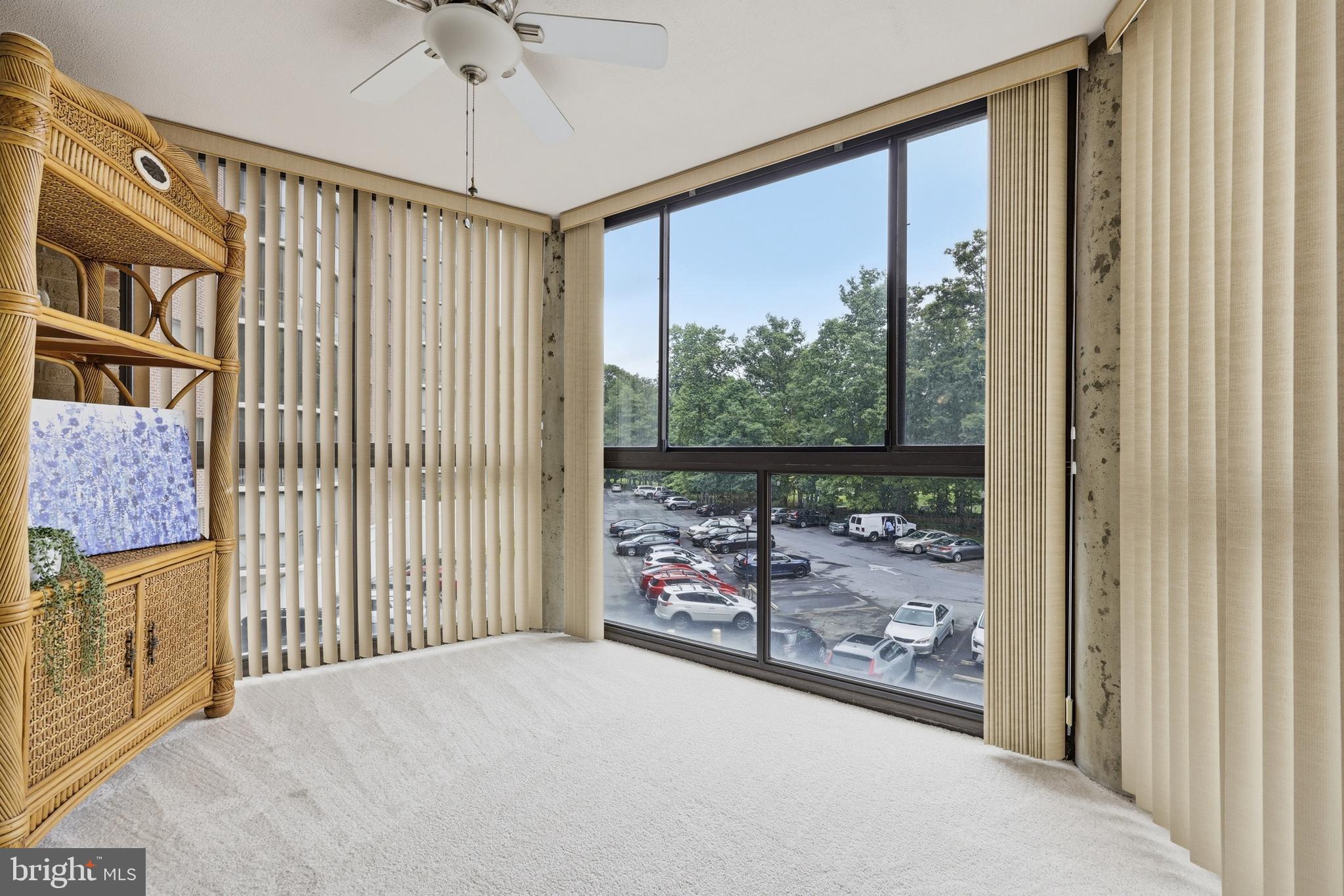 GREENS AT LEISURE WORLD - Residential