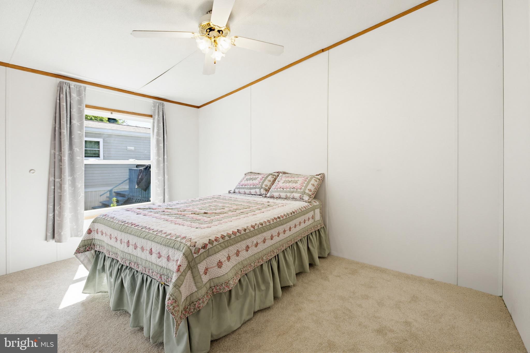 CINDY'S MOBILE HOME PARK - Residential