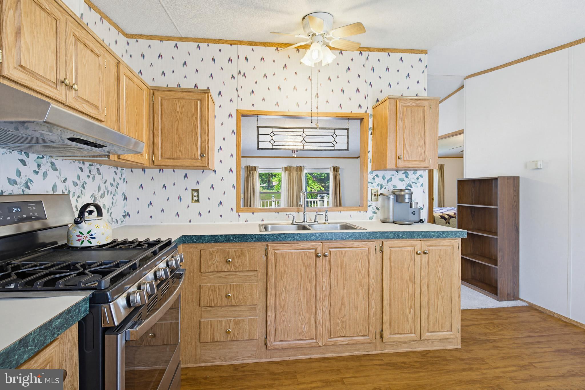 CINDY'S MOBILE HOME PARK - Residential