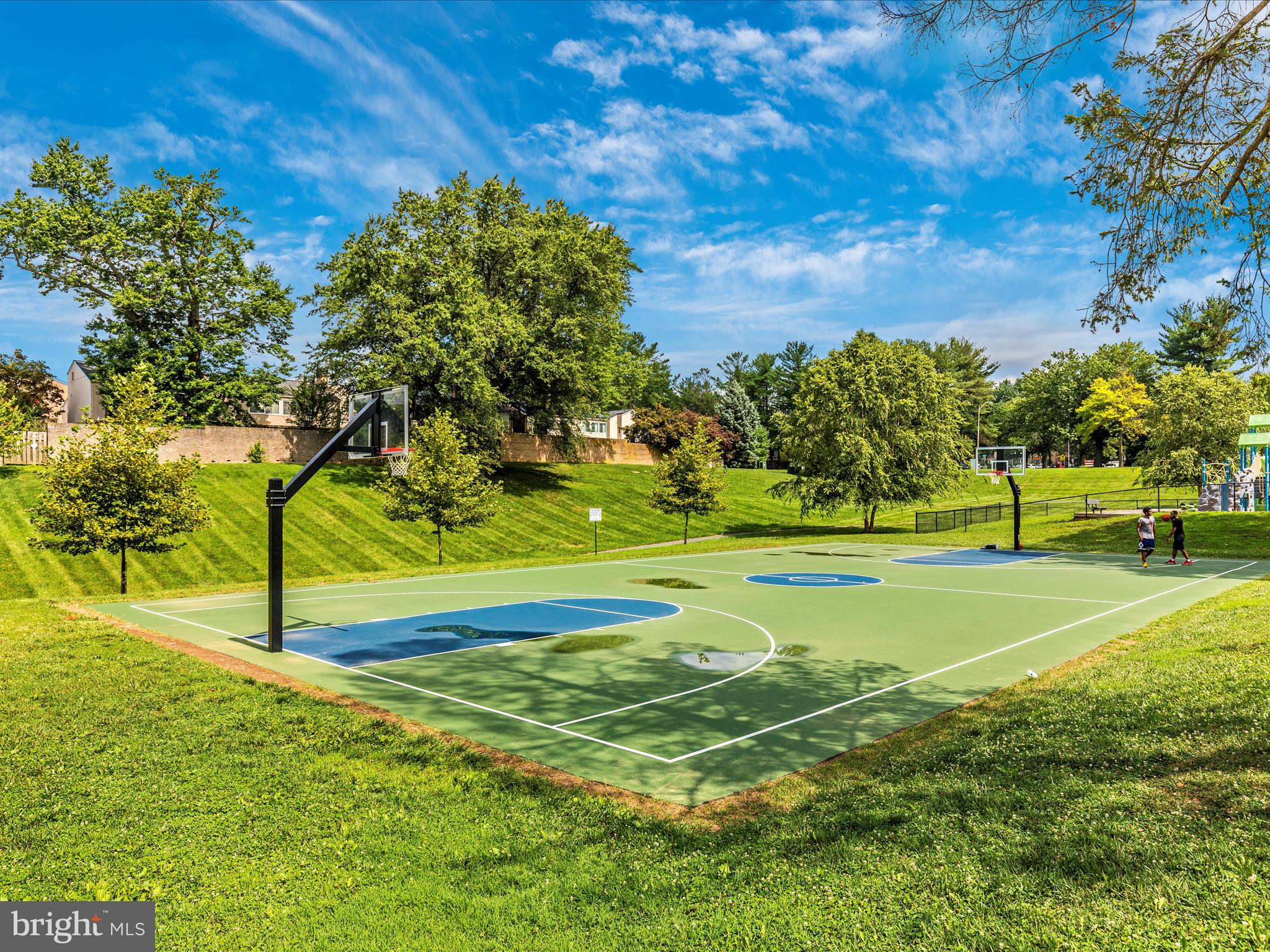 THOMAS CHOICE WEST - Residential