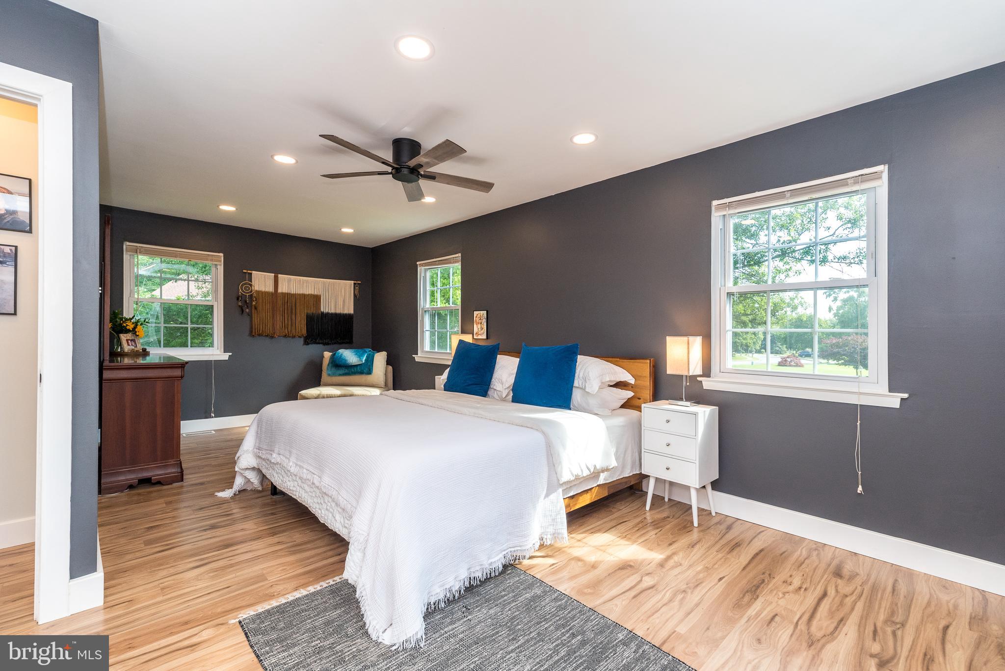 LEXINGTON LEAS - Residential