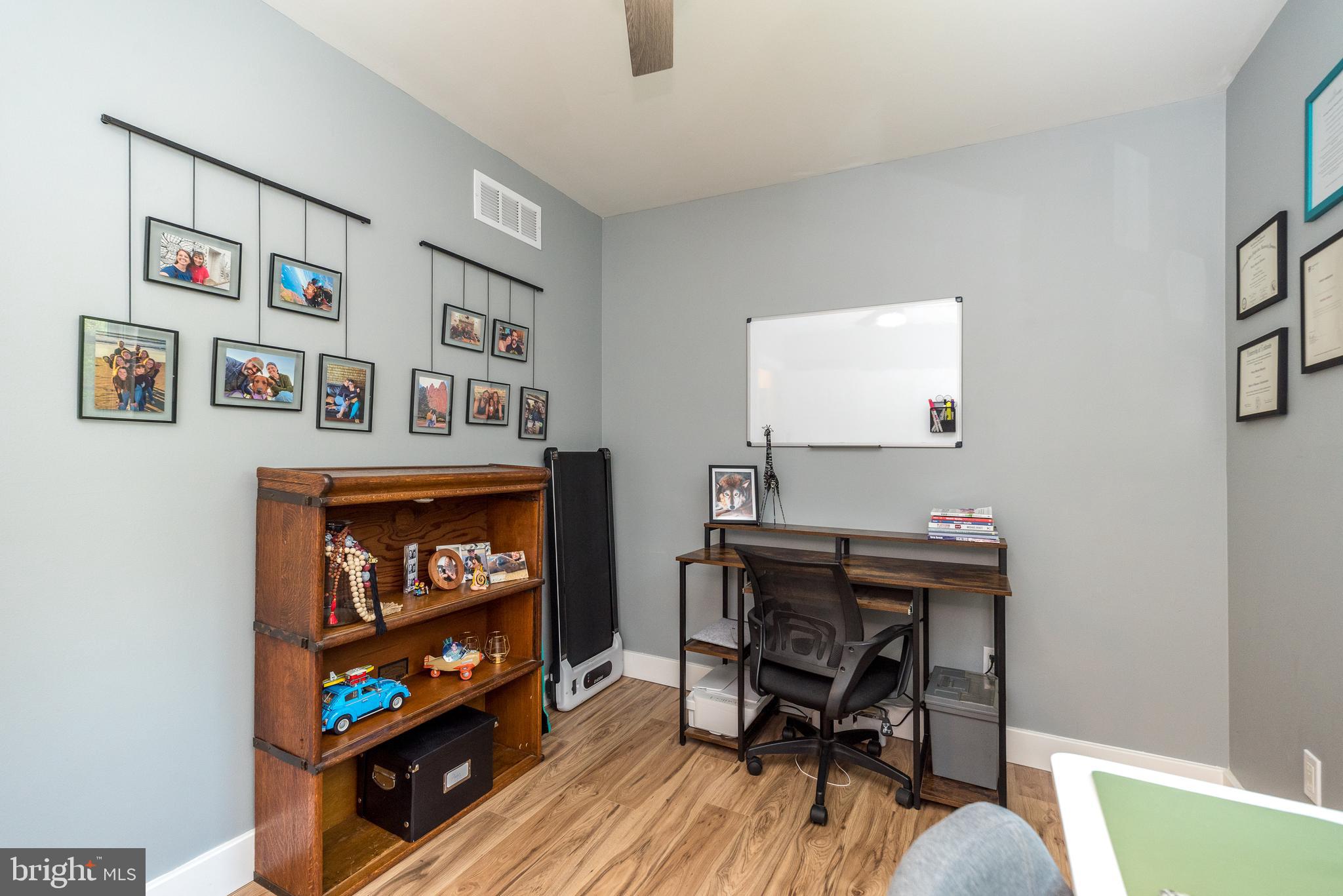 LEXINGTON LEAS - Residential
