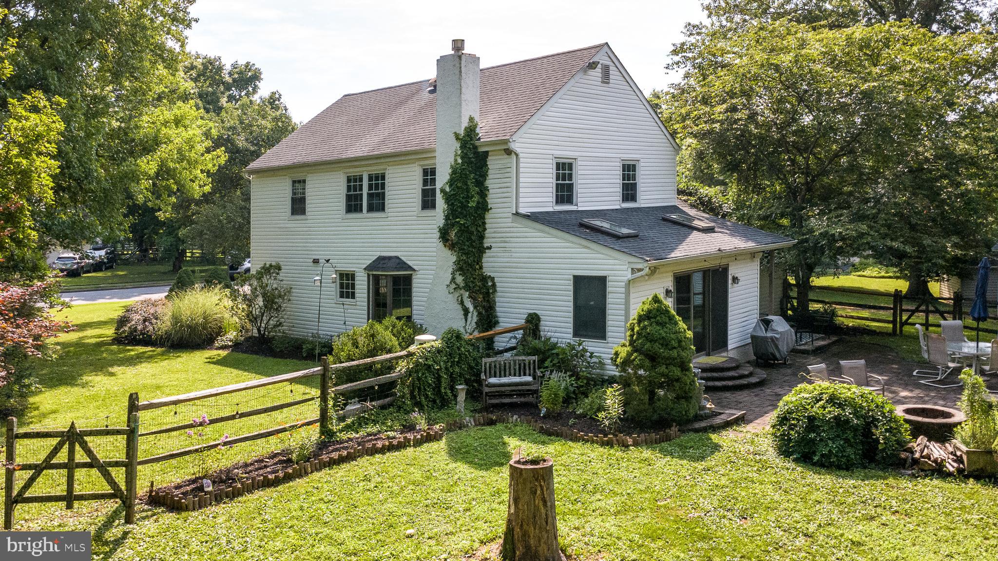 LEXINGTON LEAS - Residential