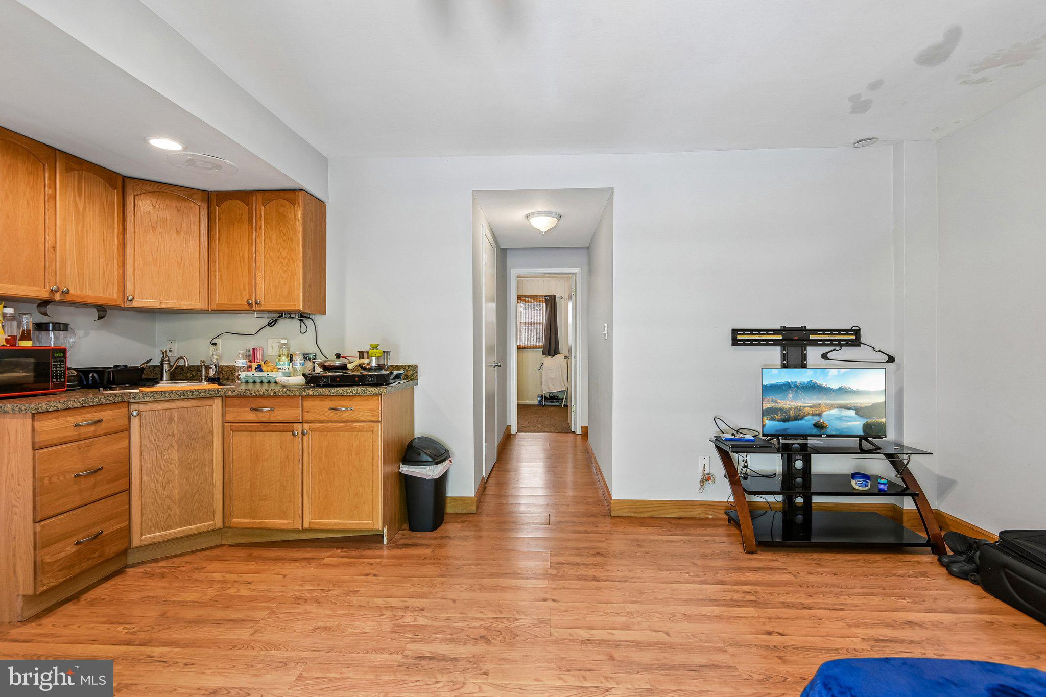 FRIENDLY ACRES - Residential