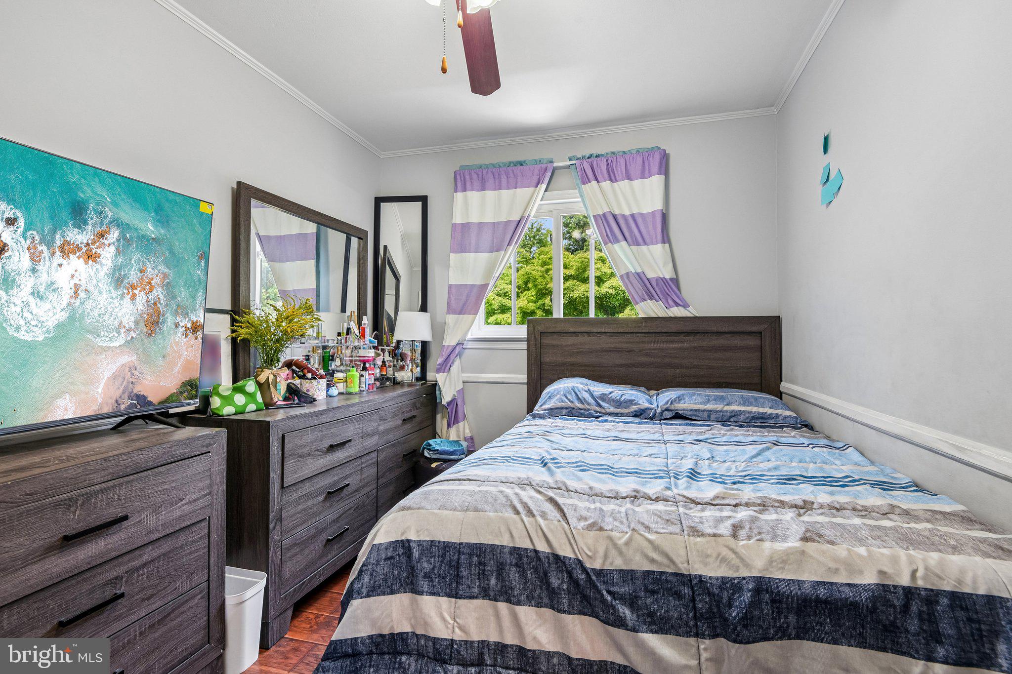 FRIENDLY ACRES - Residential