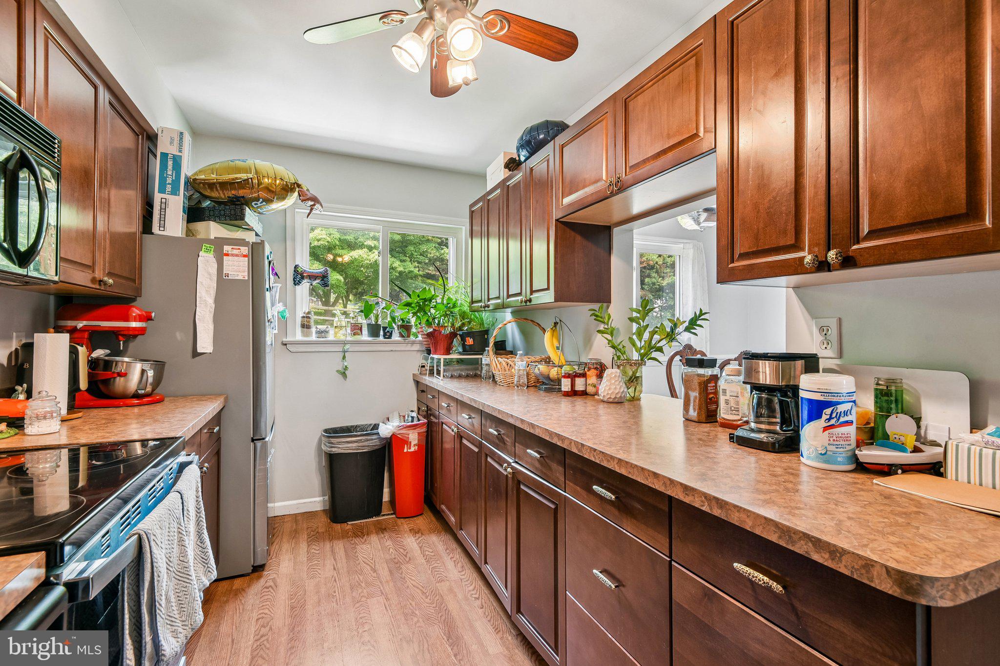 FRIENDLY ACRES - Residential