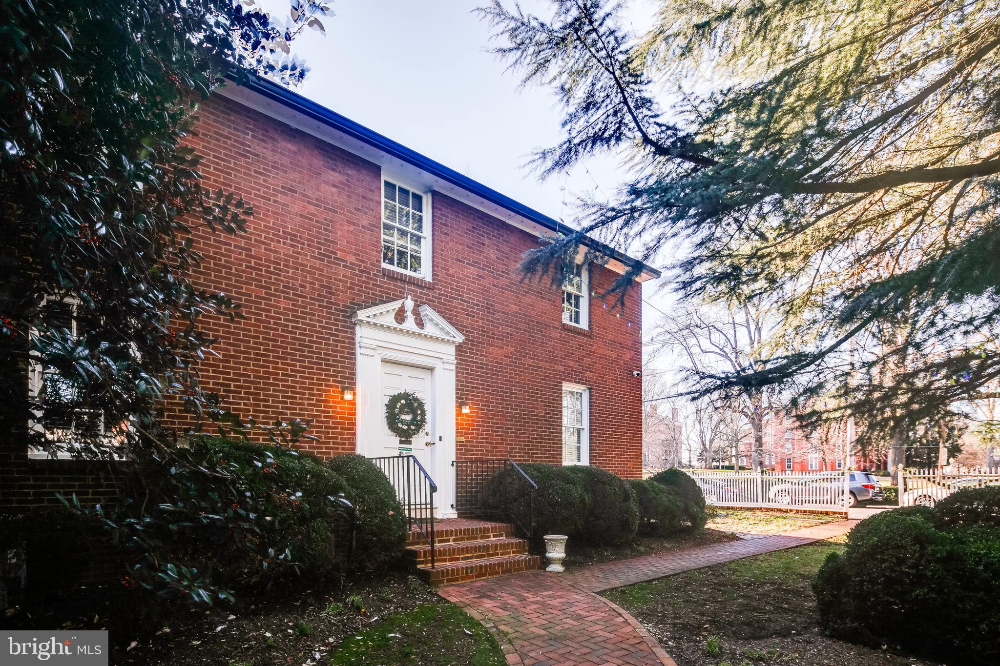 HISTORIC DISTRICT - Residential