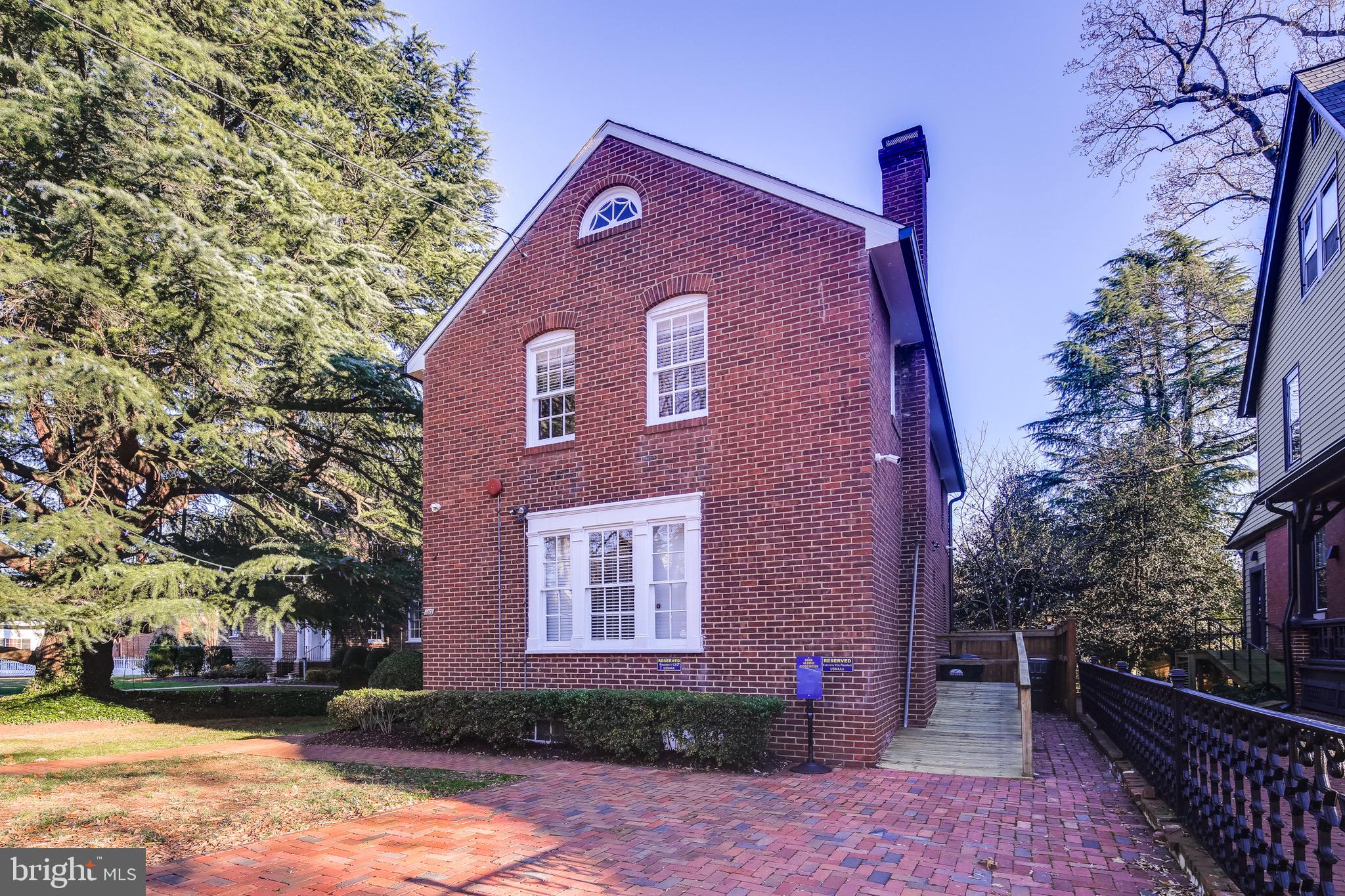 HISTORIC DISTRICT - Residential