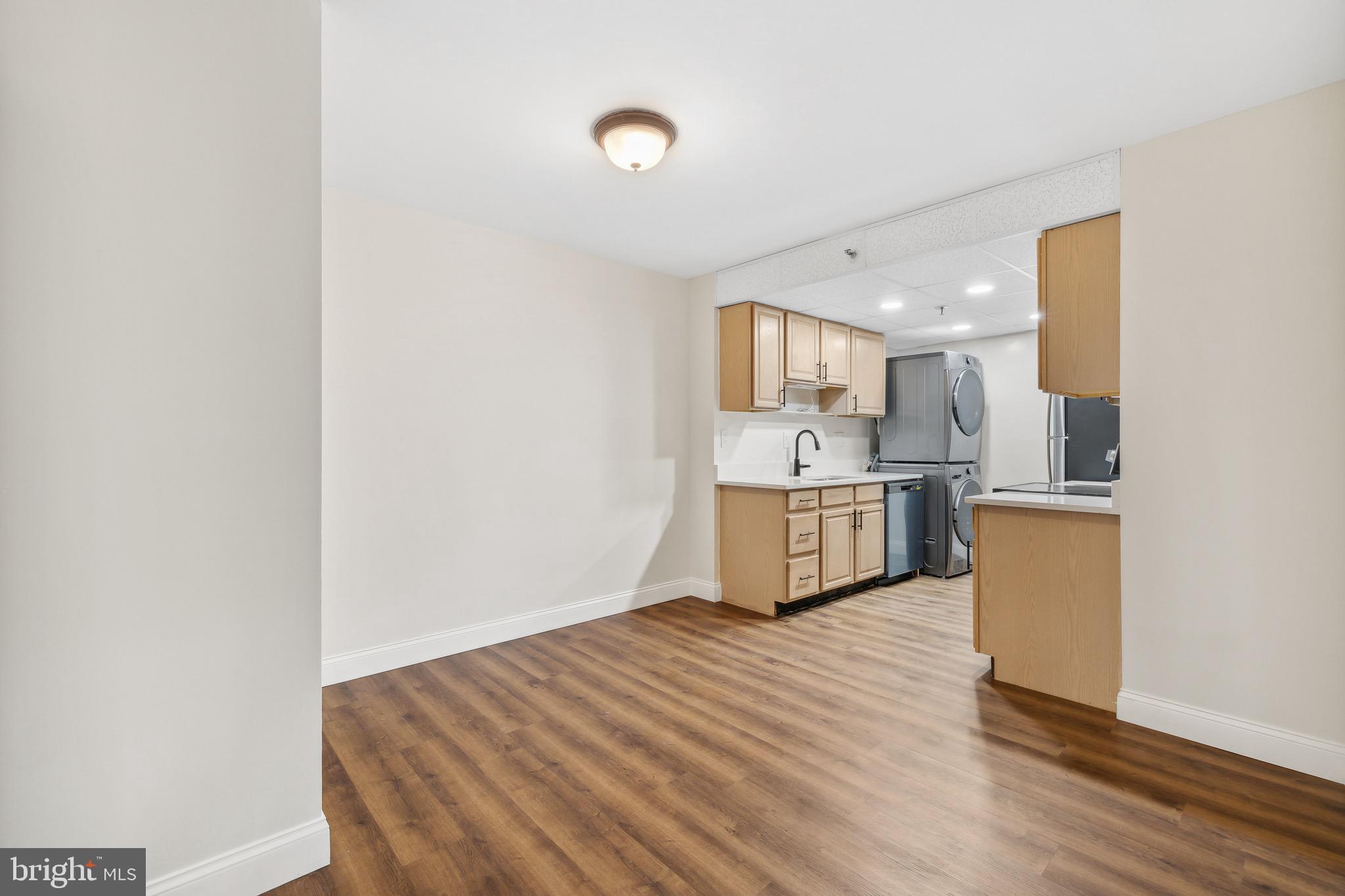 HIGHPOINTE - Residential