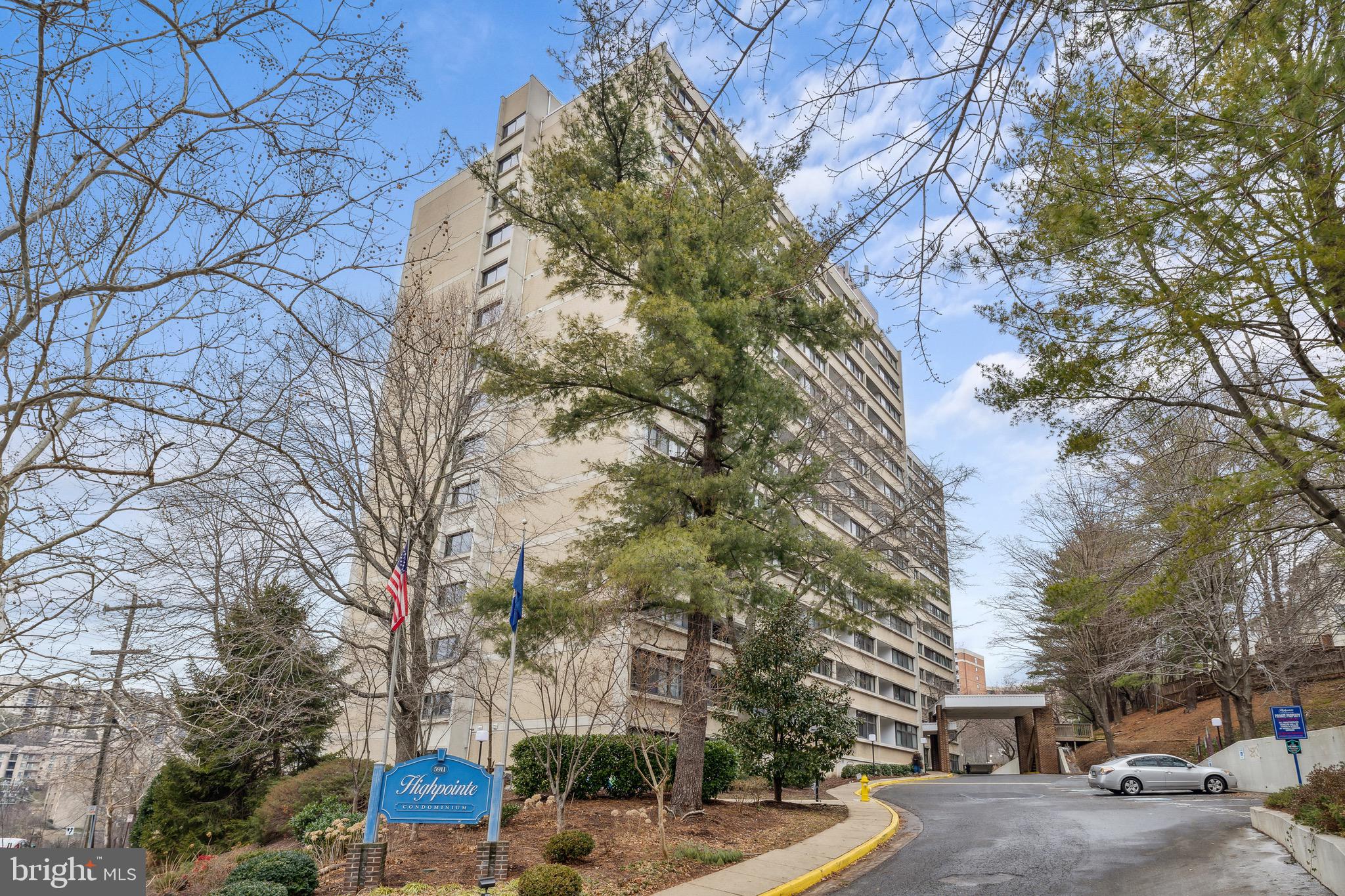 Live the highlife at Highpointe! This updated, sunlit 2BD/1BA condo in Alexandria features a spacious open-concept floor plan with floor-to-ceiling sliding glass doors and an oversized covered balcony. Gorgeous LVP floors throughout with a convenient catch-all coat closet at the entryway. The updated galley kitchen features a breakfast room with new appliances and plenty of countertop space for meal prep. Dedicated pantry for additional storage. Highly coveted in-unit W/D! Two spacious, well-lit bedrooms both feature mirrored sliding-door closets. Full bath with tub and brand new vanity situated in the hallway between the two bedrooms. One bedroom includes an alcove, great for a peloton corner or cozy sitting area. Second bedroom is great for a home office/guest room. Mature trees surround the property and provide scenic views from the balcony.

Walk to nearby Stevenson or Bren Mar Park or pop over to nearby Van Dorn Plaza for various shopping and dining options (Safeway, CVS, coffee, restaurants). Enjoy live music and art at Old Town Alexandria or sunset views on the waterfront. Numerous community amenities include concierge services, 24/7 security, elevator, pool/hot tub, tennis court, grill/picnic area, and gym. Pets welcome (with fee). All utilities except electricity covered by condo fees. Unit includes 1 garage parking spot. Convenient commuter access to I-395, I-495 S. Van Dorn St, Duke St. Commuter bus pick-up adjacent to the building with direct service to Van Dorn Metro Station (Blue Line) and proximity to several other bus routes. Just 15 min drive to Reagan National Airport (DCA) and 23 min to downtown DC. Make this amazing Alexandria condo your home today!
