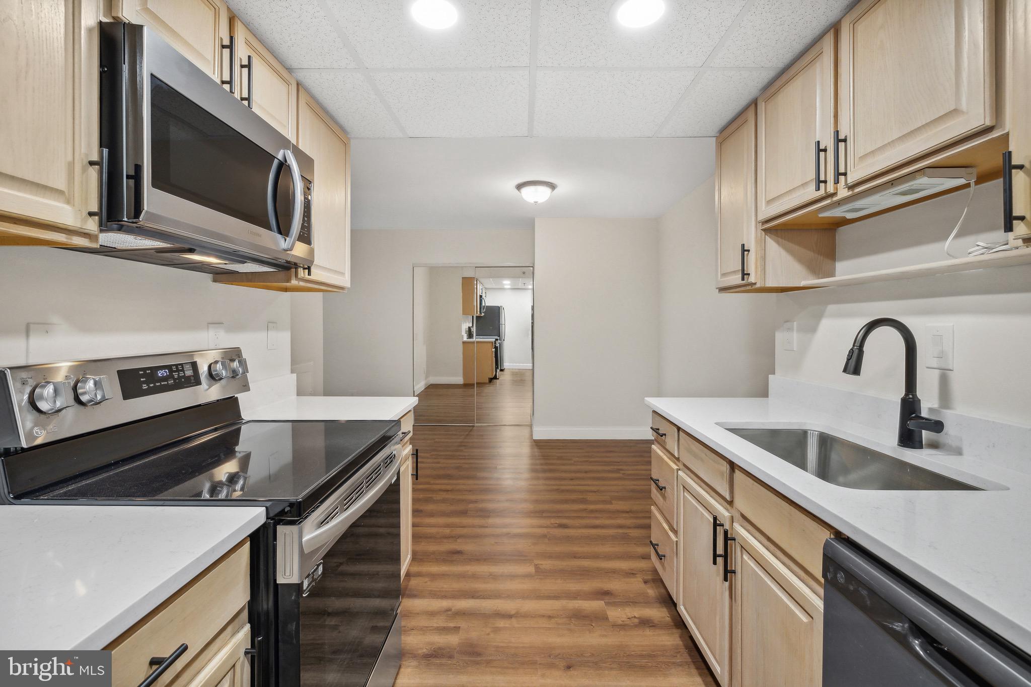 HIGHPOINTE - Residential