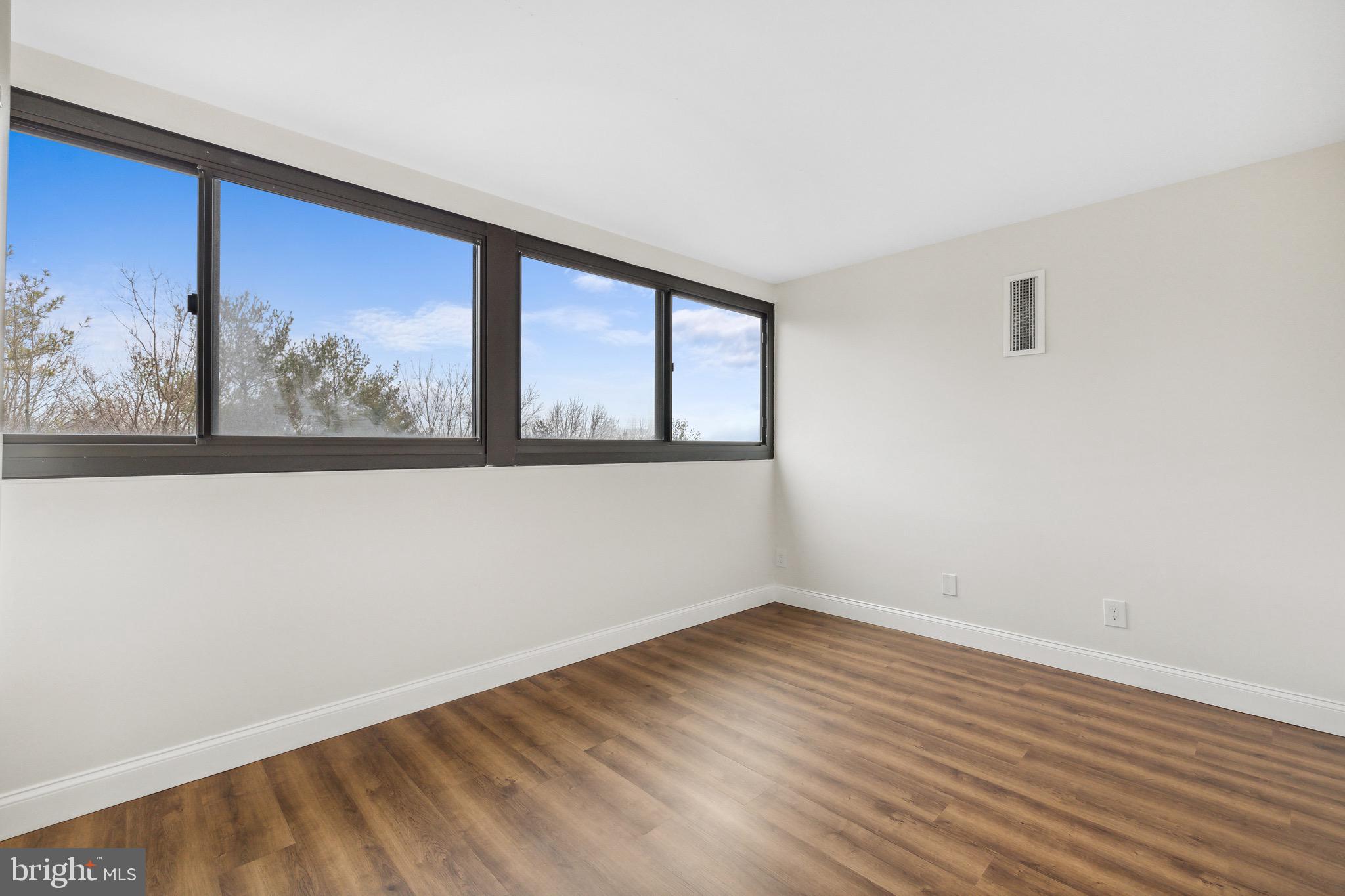 HIGHPOINTE - Residential