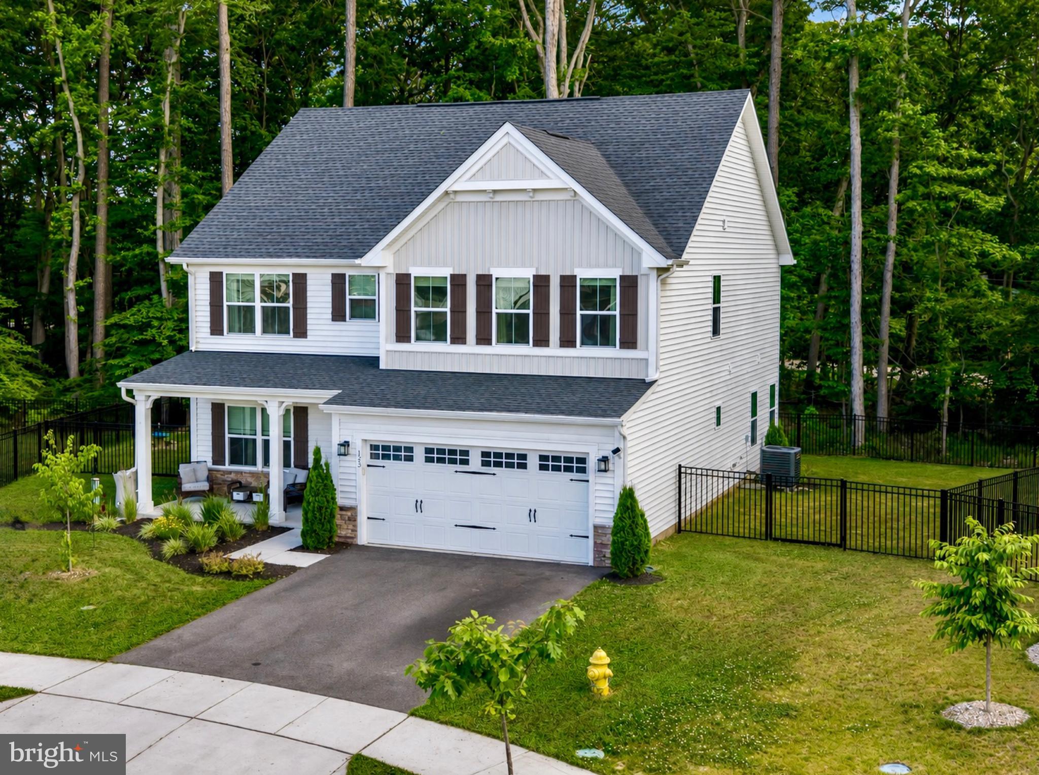 PERRY'S RETREAT - Residential