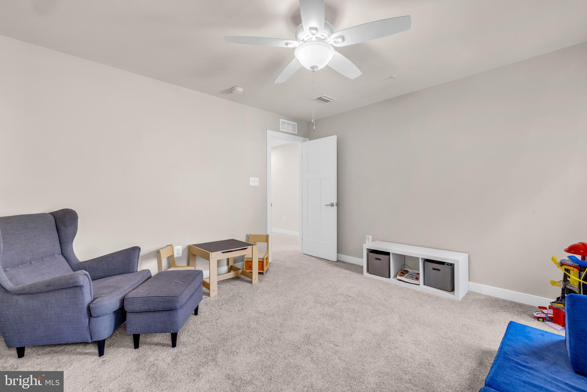 PERRY'S RETREAT - Residential