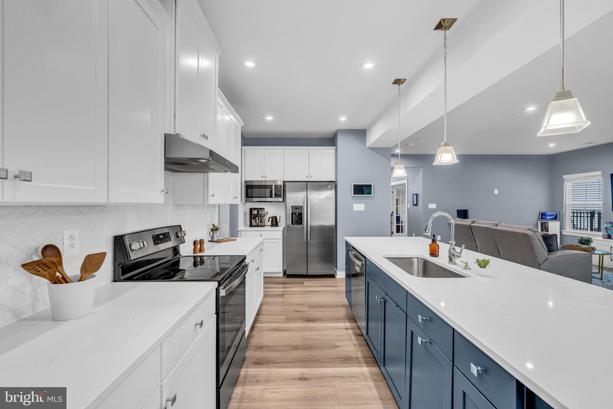 PERRY'S RETREAT - Residential
