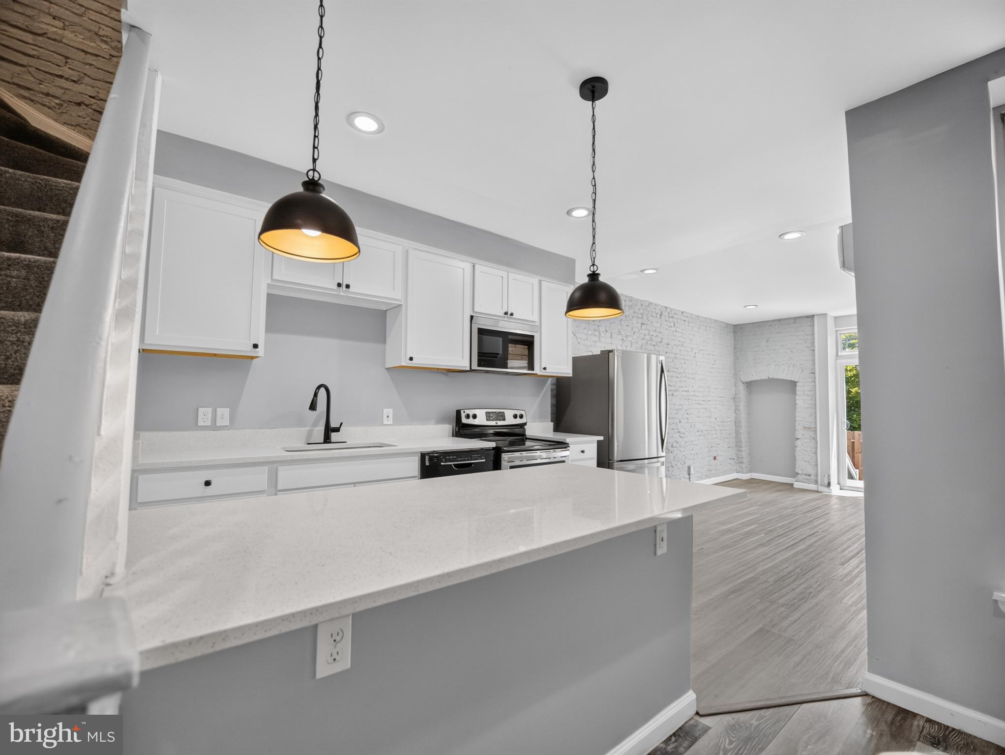 HOPKINS - Residential