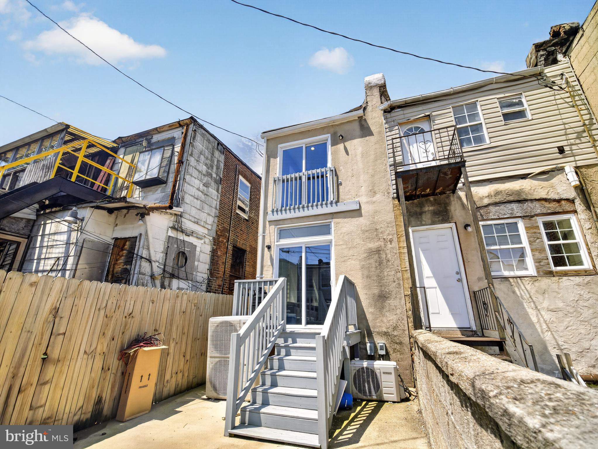 HOPKINS - Residential