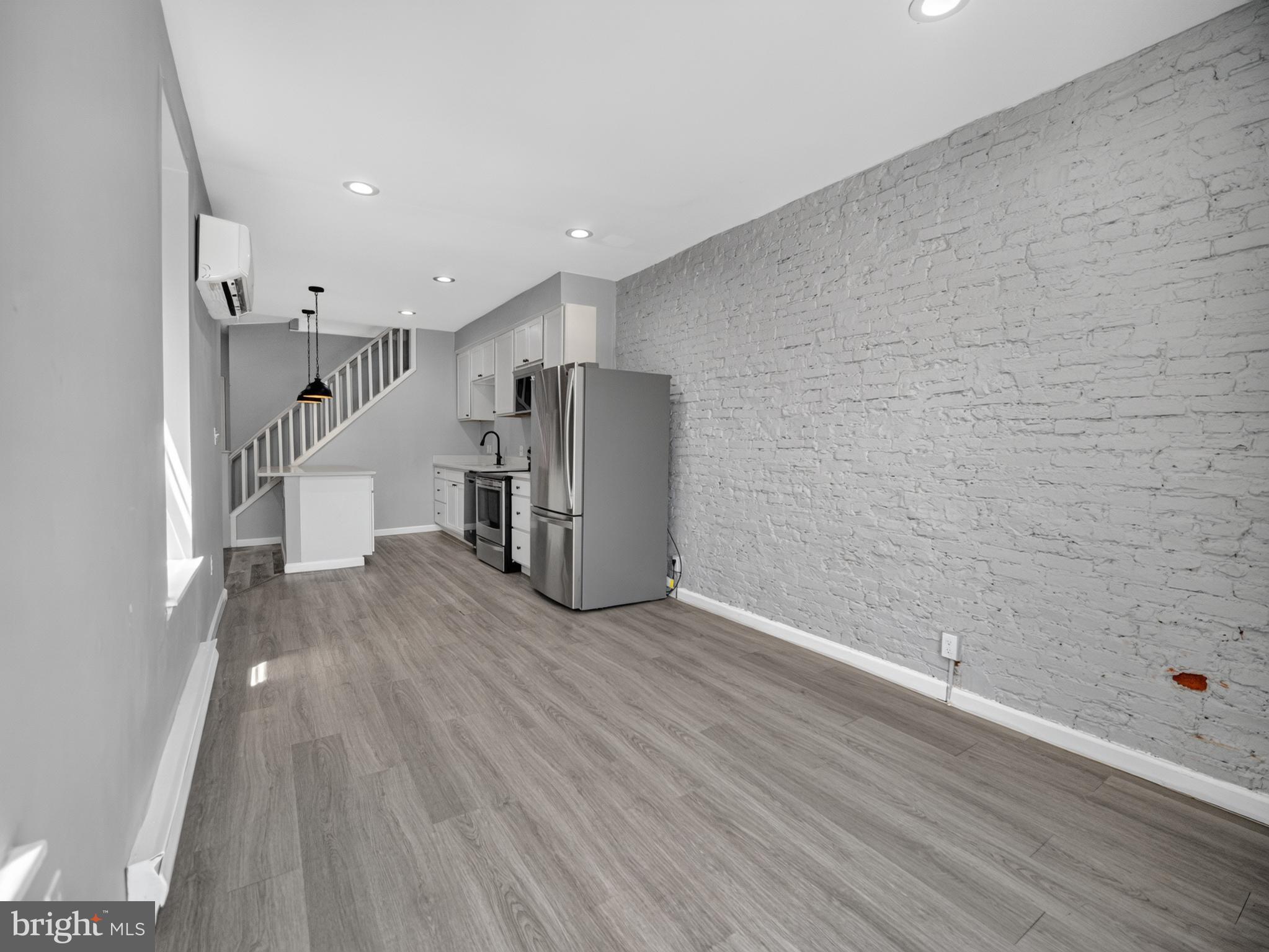 HOPKINS - Residential