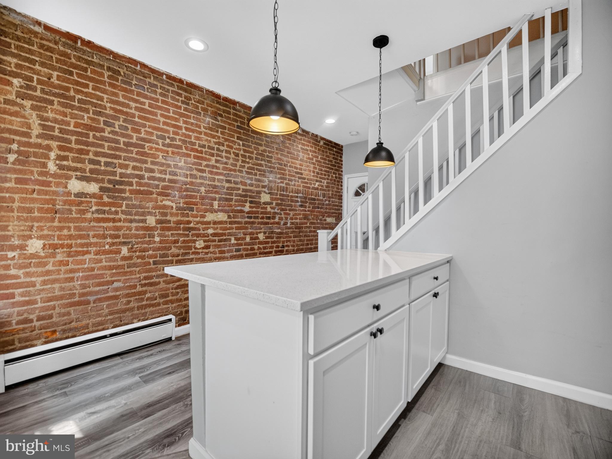 HOPKINS - Residential