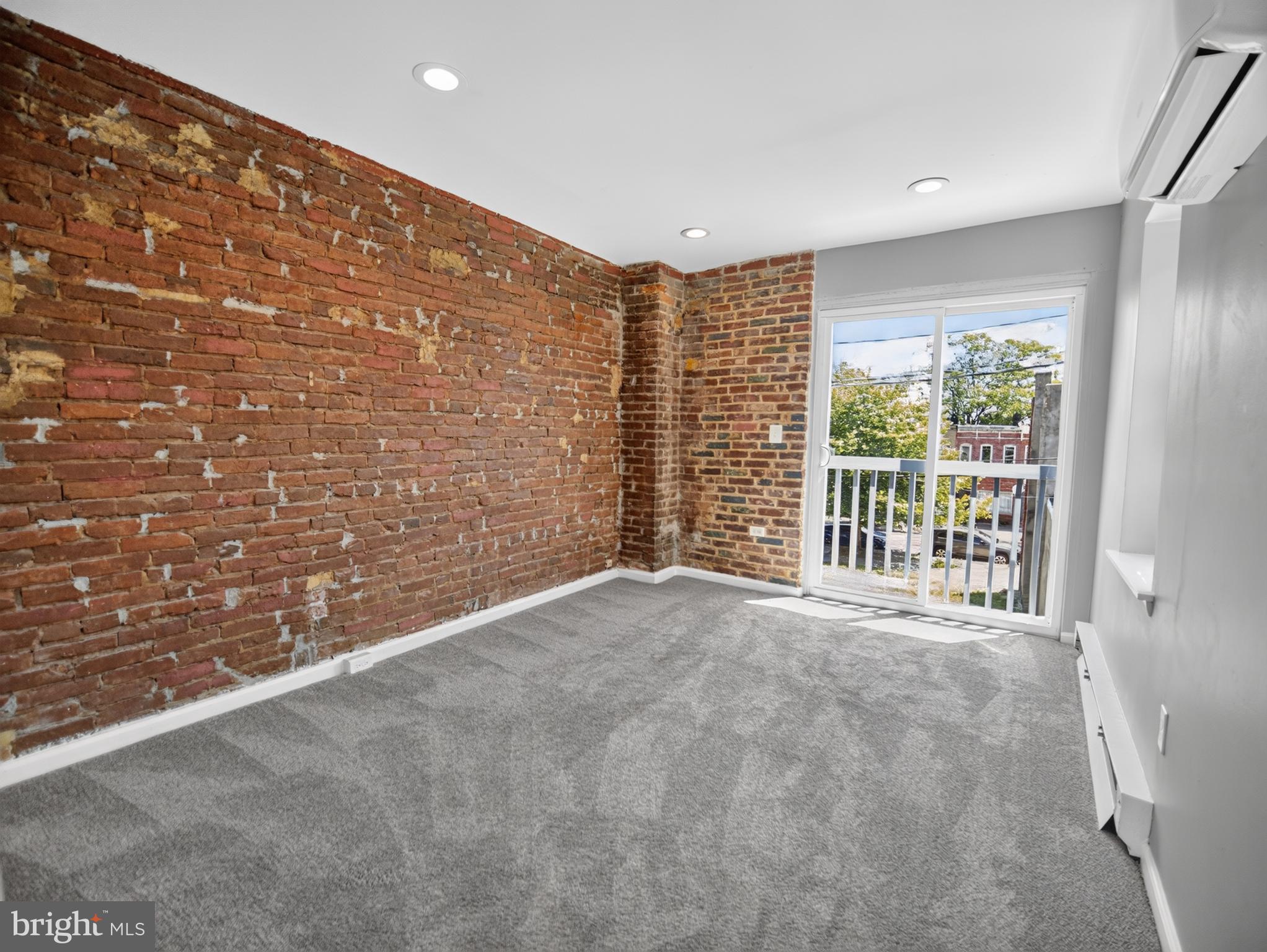 HOPKINS - Residential