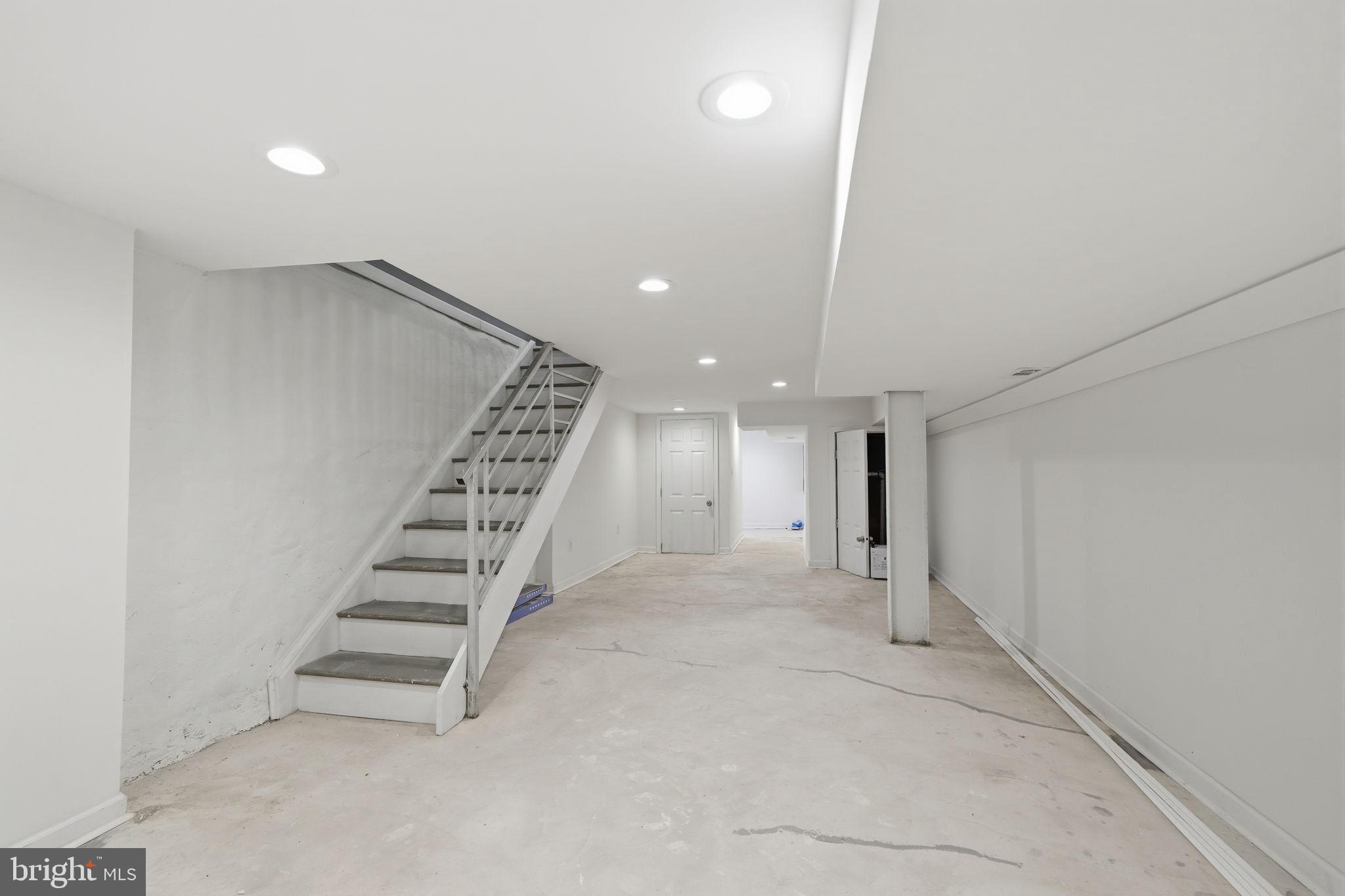ALLEGHENY WEST - Residential