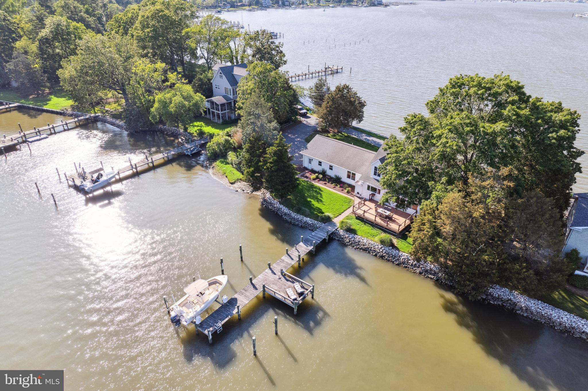 BACK BAY BEACH - Residential