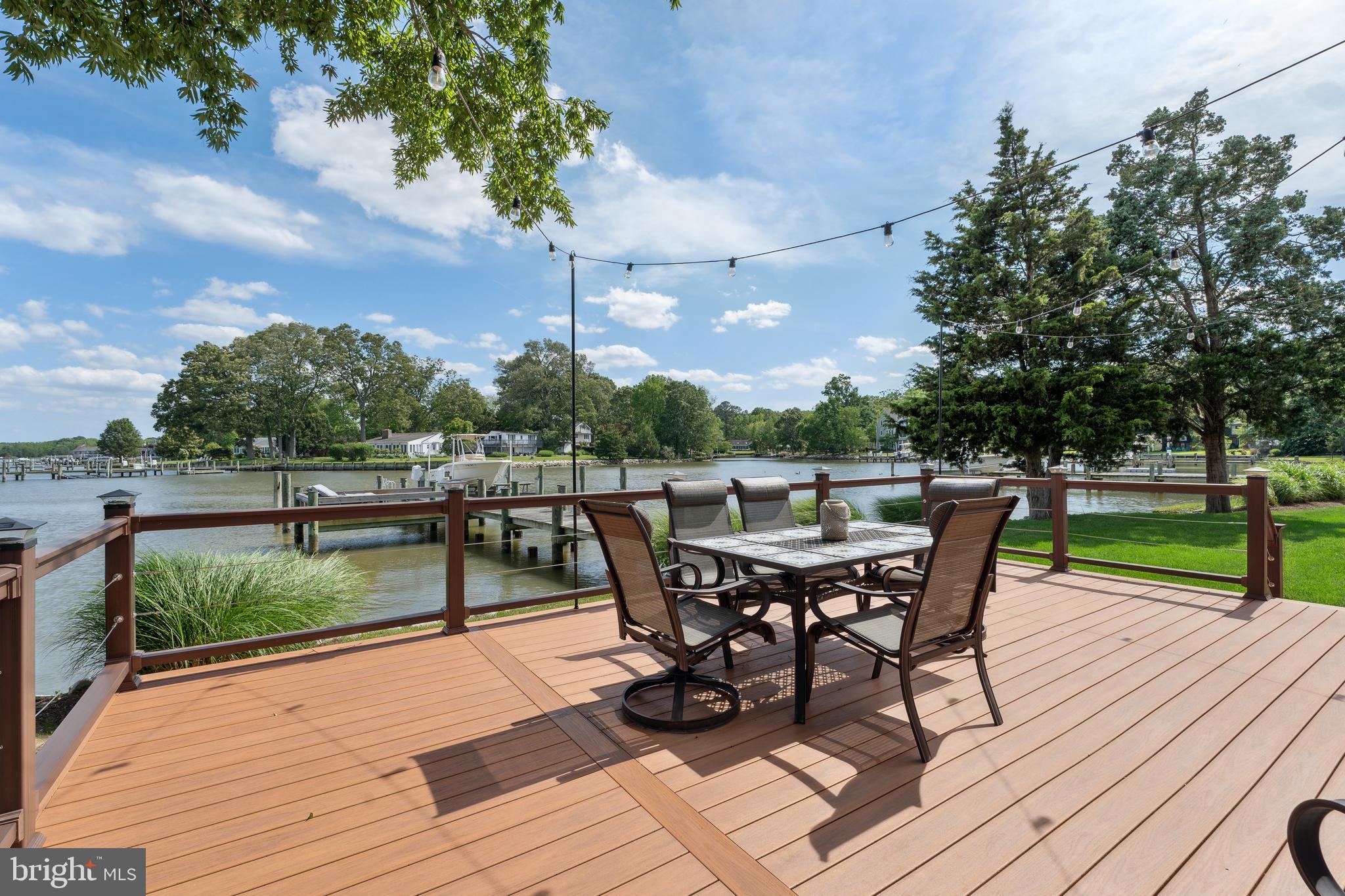 BACK BAY BEACH - Residential