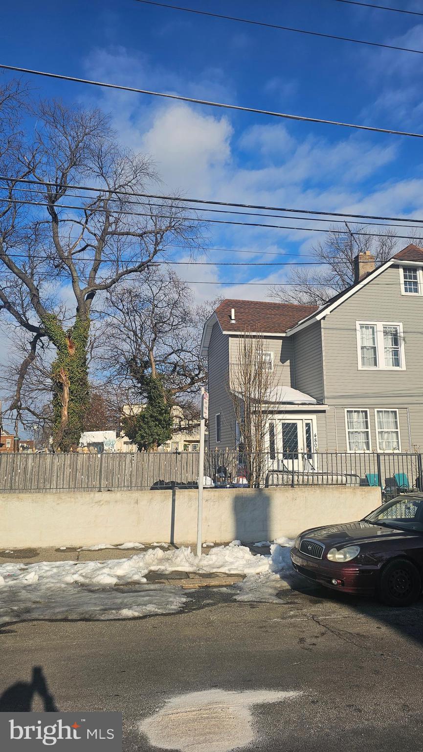 TACONY - Residential