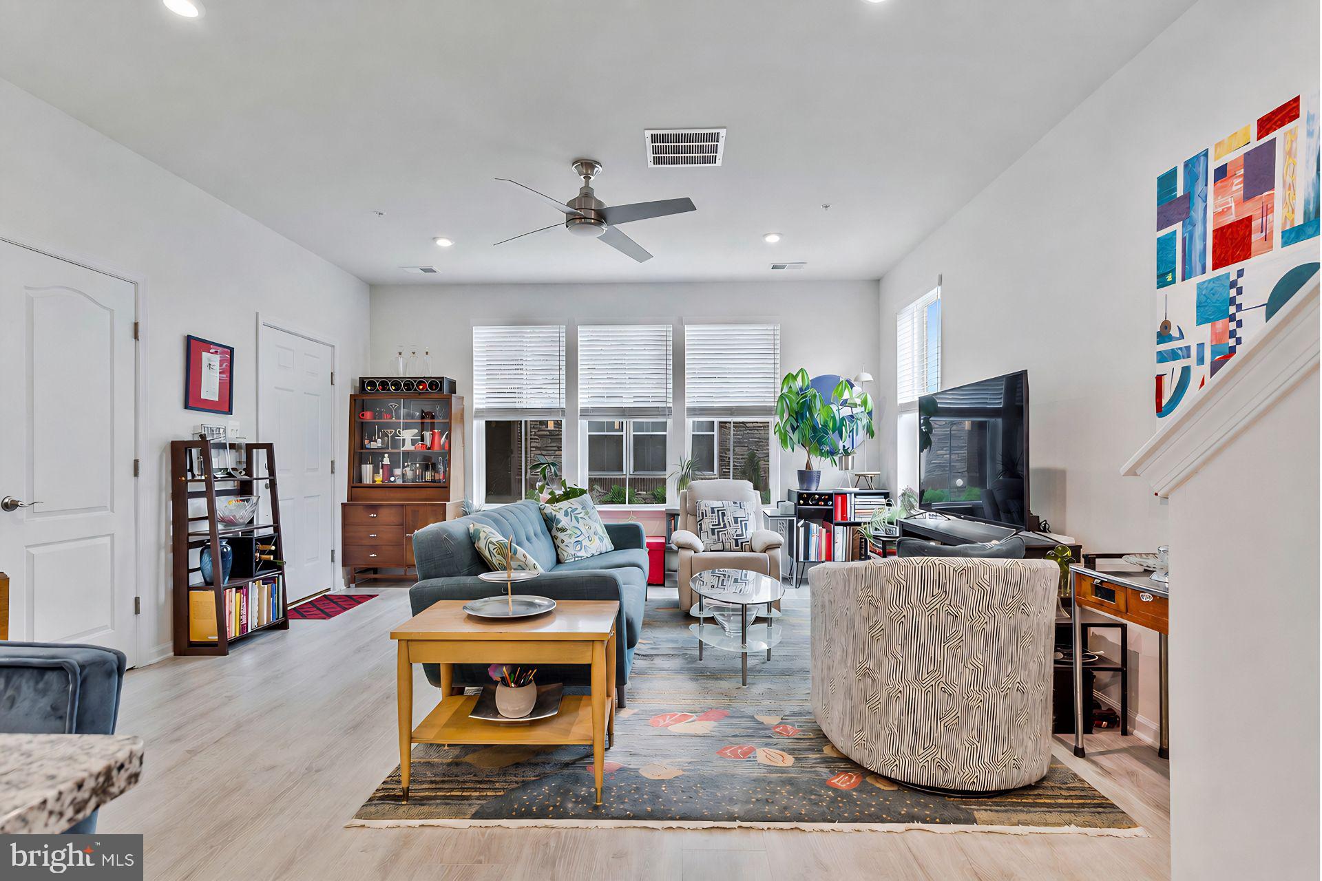 PARKSIDE - Residential